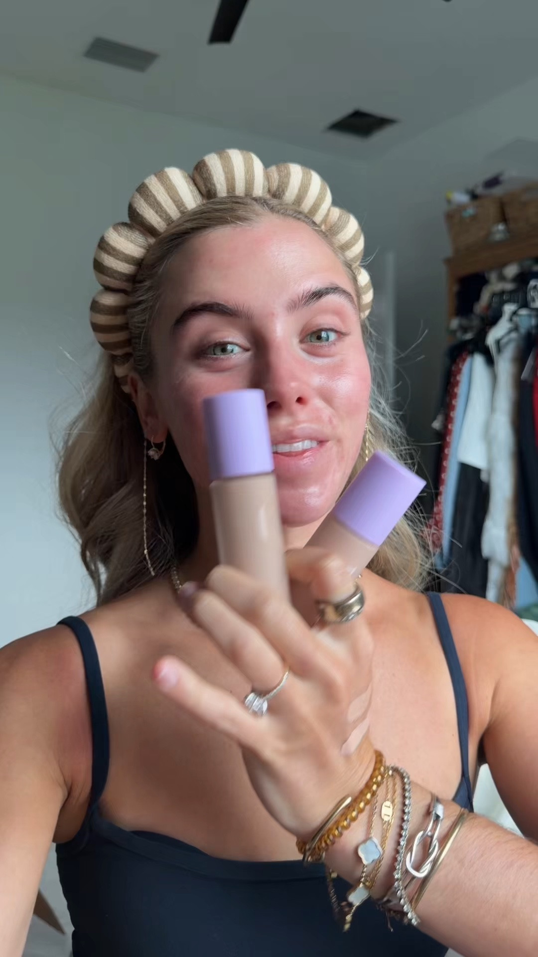 an acne safe foundation that offers coverage without the heavy foundation feeling with a skin like finish 👏 tower 28 did the acne girls a favor with this formula! 

#acnesafefoundation #acnesafemakeup #tower28foundation #foundation #nonacnegenic @tower28 @Sephora @Revolve

#LTKgrwm #LTKselfcare #LTKBeauty