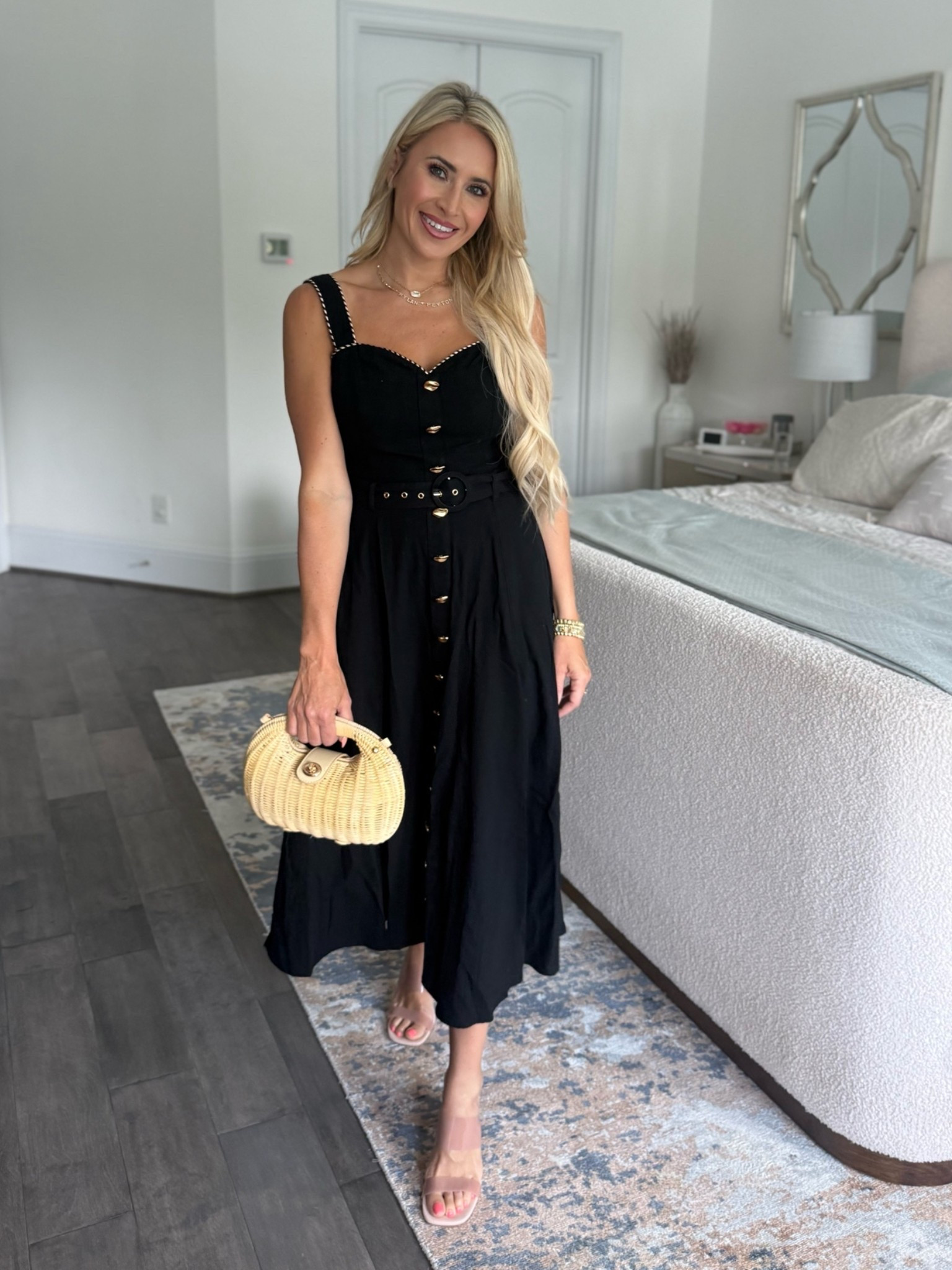 Save 35% off with code HayleyB35 

@VICI Villa Collection, resort wear, vacation outfits, European summer