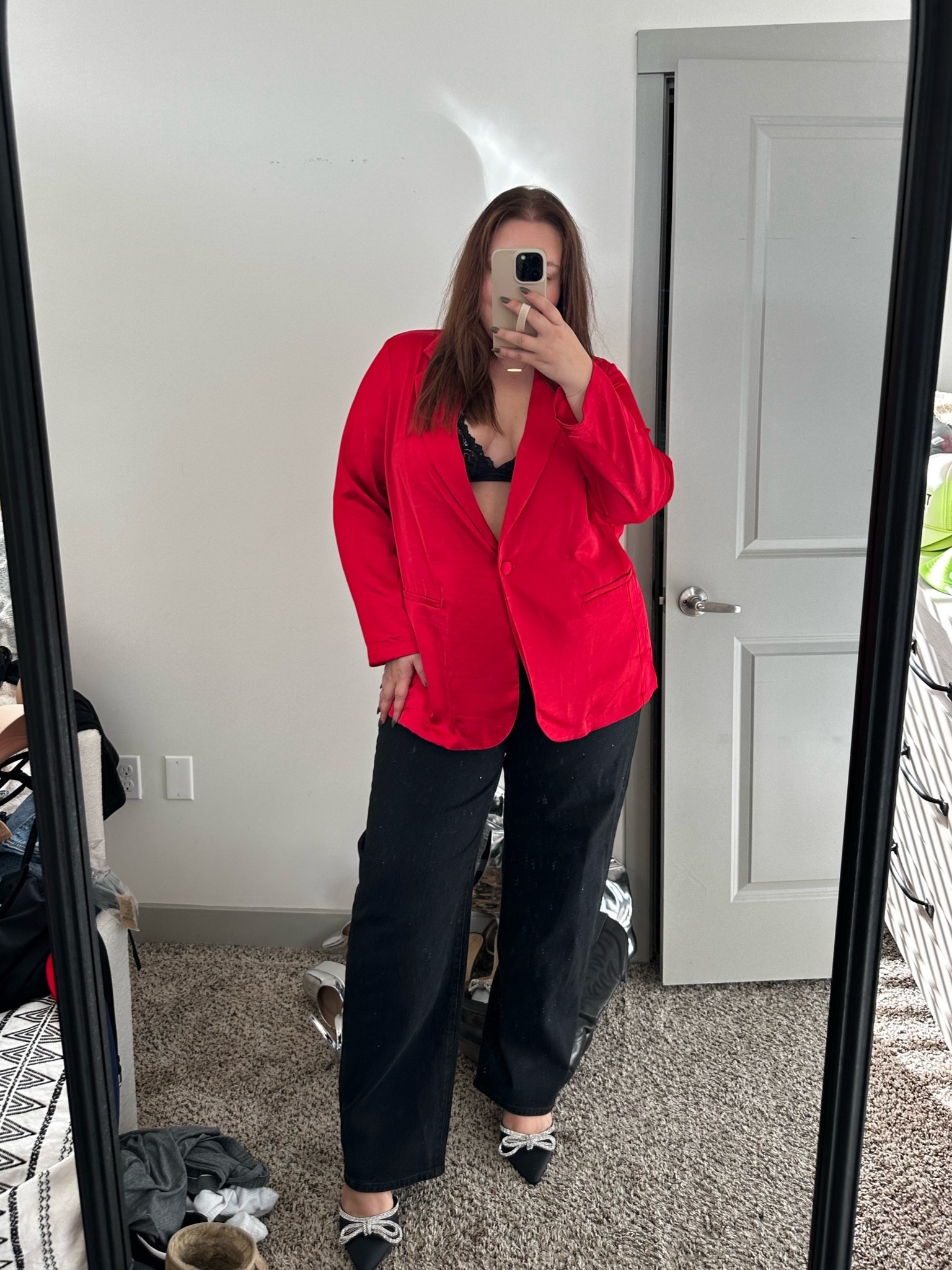 Plus size holiday outfit with a lil flareee!! Xxl in blazer, 3X bralette and 16 jeans!!

#LTKplussize #LTKCyberWeek #LTKstyletip