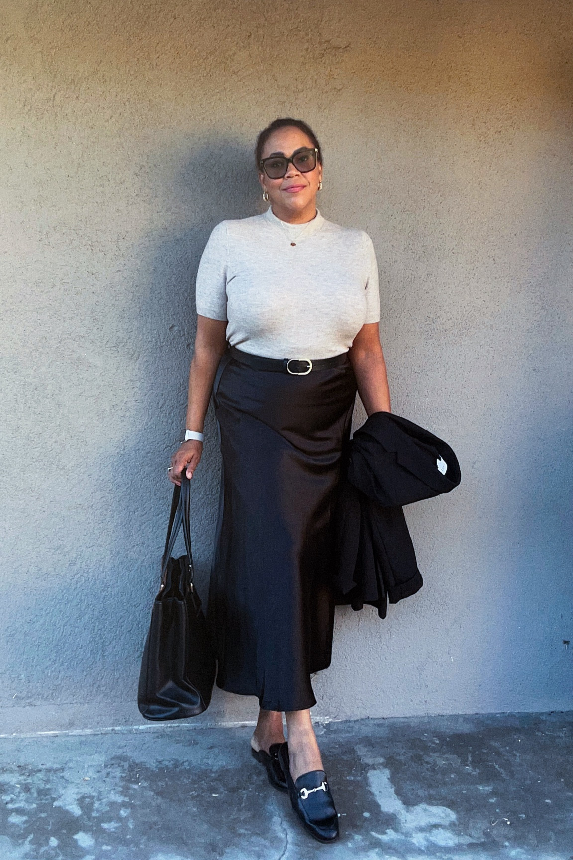 Comfy and chic combo with this satin skirt ✨

#LTKFindsUnder50 #LTKOver40 #LTKMidsize