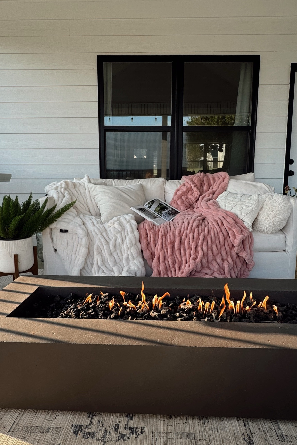 The best blankets you’ve ever own!! My code SARAHRAY for 50% off and $50 gift card back plus free shipping can be stackable! This is a huge code and I’m obsessed with their blankets! They don’t shed! 

#LTKStyleTip #LTKHome #LTKParties