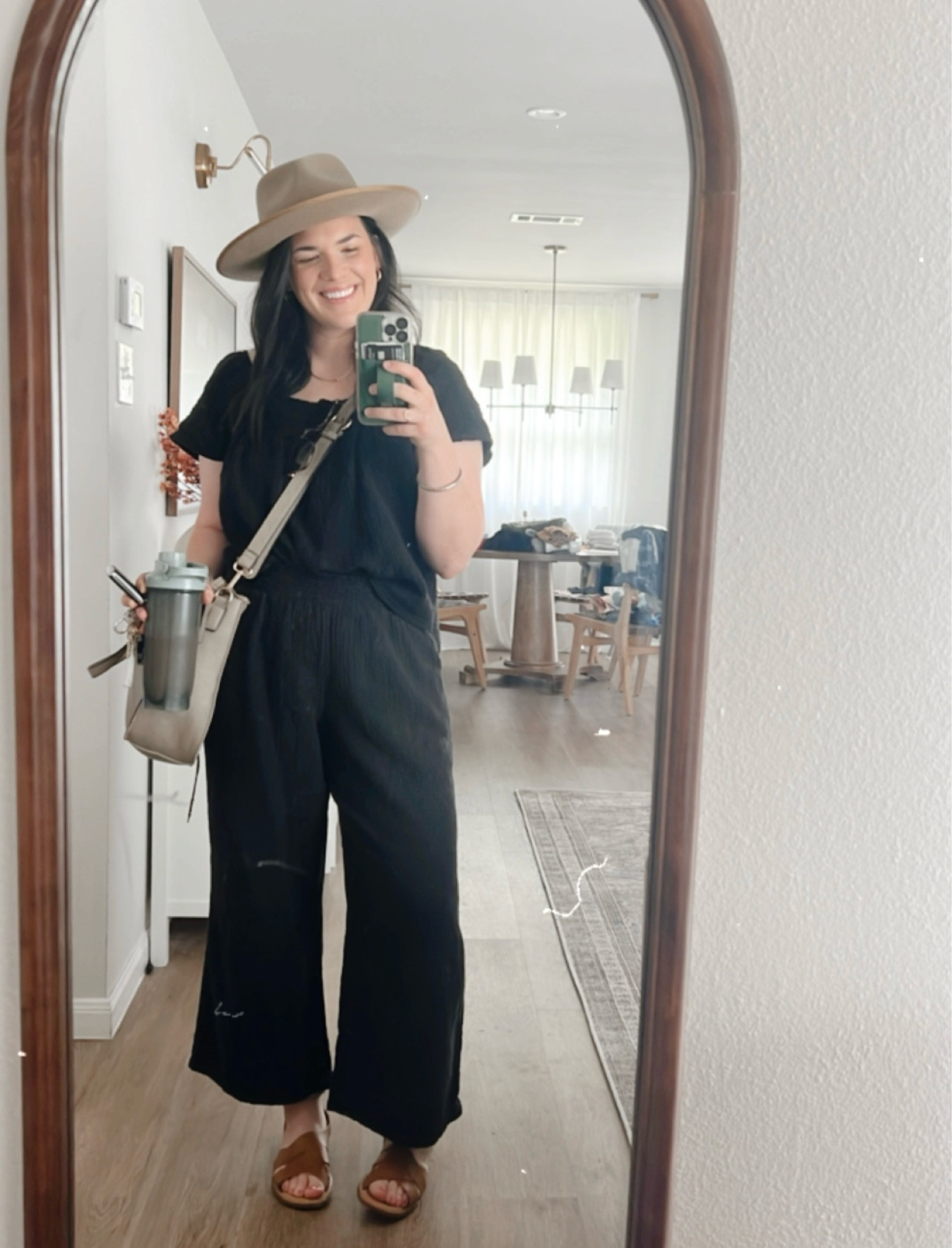 Linked almost identical 2-piece sets + purses! Everything else is exact and fits TTS!

#LTKstyletip #LTKmidsize #LTKfindsunder50