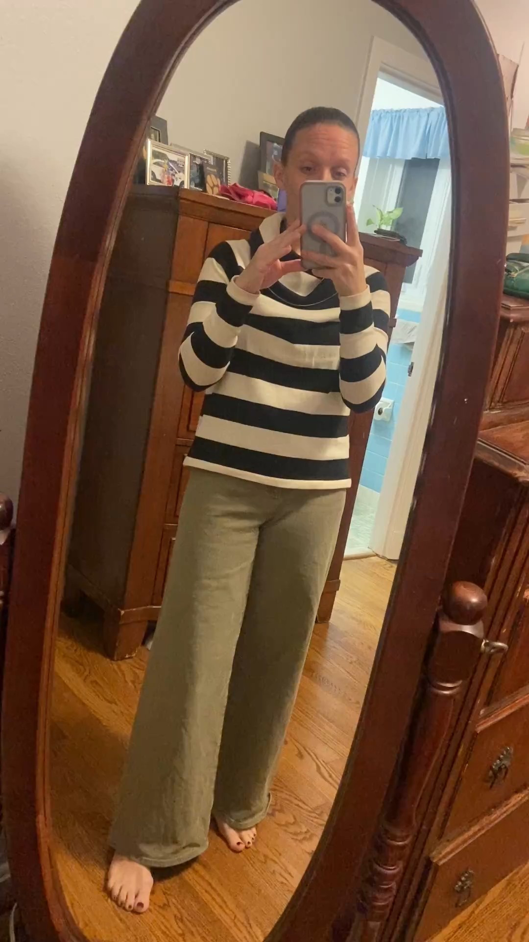 My sailor pants are still in stock and they are very comfortable.  


#LTKWorkwear #teacheroutfit #LTKU #LTKOver40 #target #sailorpants #LTKstorytime #LTKvlog

#LTKSeasonal #LTKFindsUnder50 #LTKootd