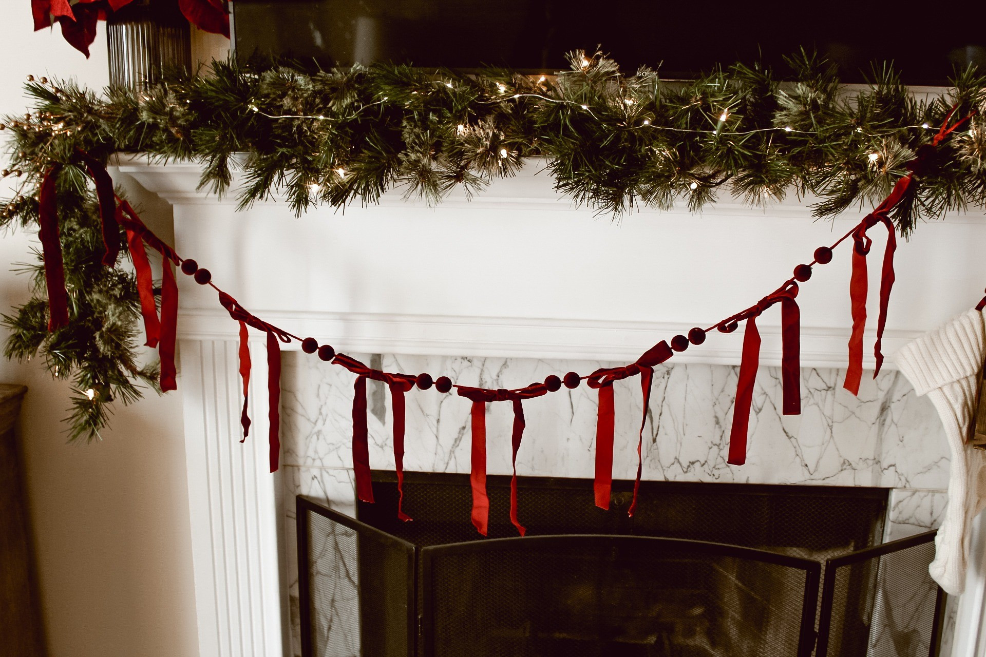 I found the prettiest and inexpensive bow garland! #bowgarland #christmasdecor

#LTKHoliday #LTKSeasonal #LTKSaleAlert