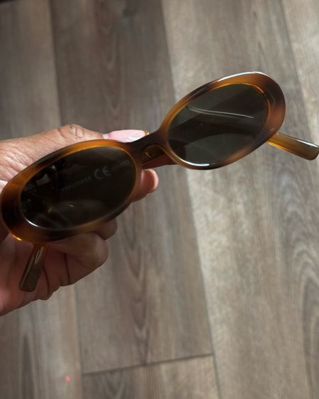 Amazon 90s sunglasses! ✨ 

Amazon sunglasses, Amazon accessories, amazon must haves 

#LTKstyletip #LTKSeasonal