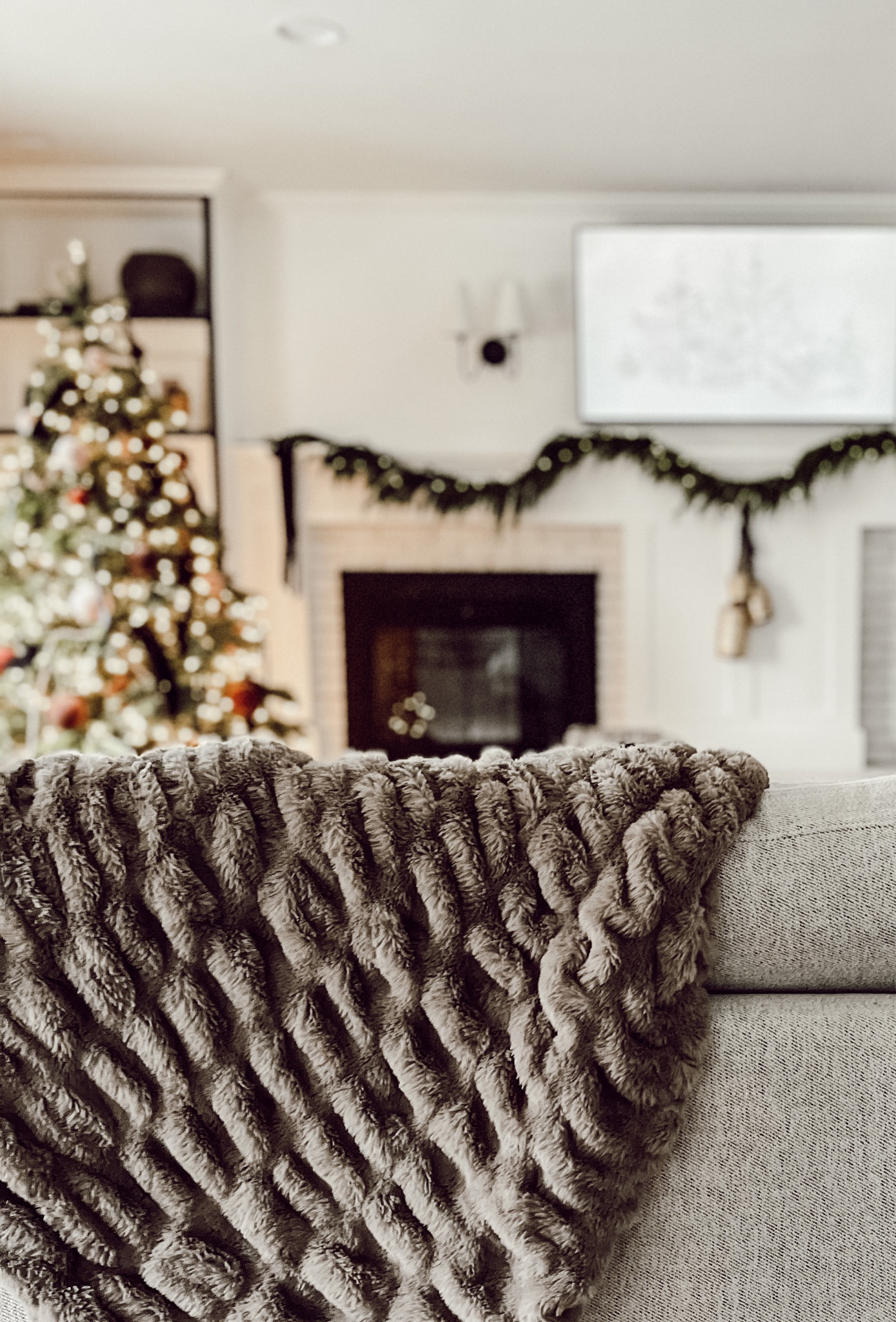 Pottery barn dupe blanket! The coziest and softest throw. It would make the perfect gift. 

#LTKhome #LTKsalealert #LTKSeasonal