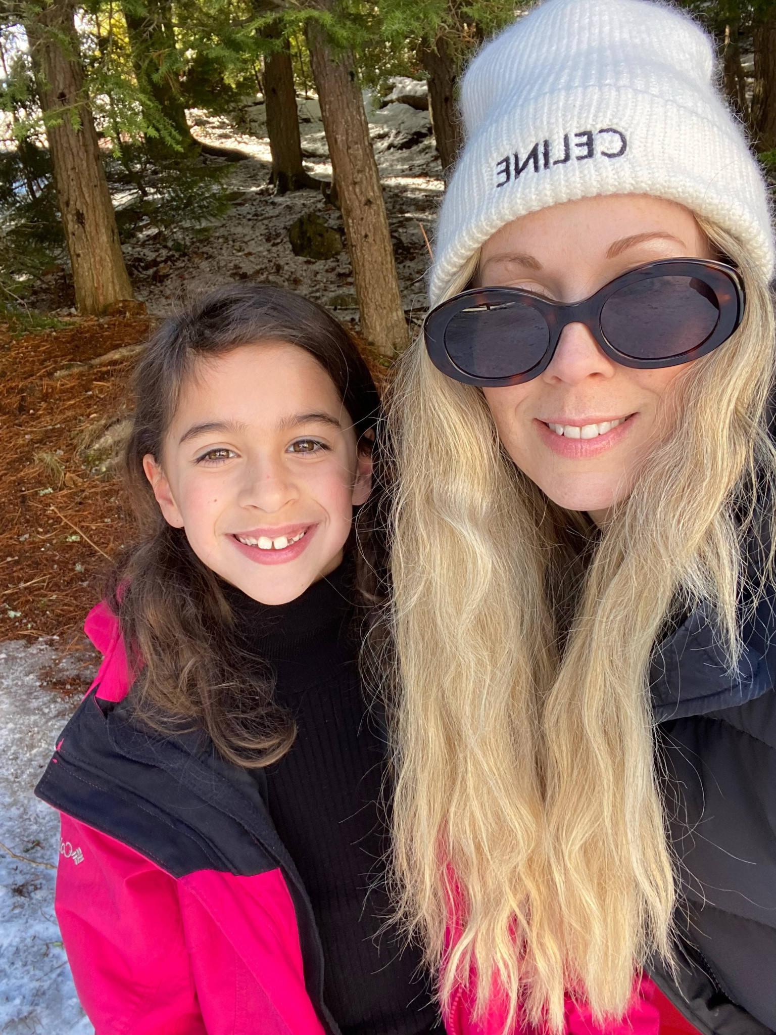 Winter accessories

Dupe, Toque, beanie, Celine, white, sunnies

#LTKSeasonal #LTKunder50 #LTKstyletip