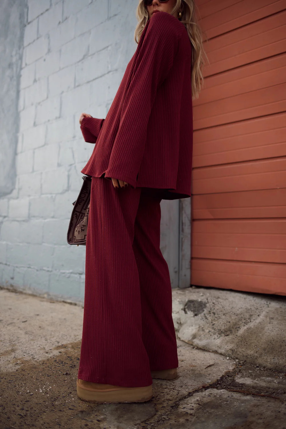 Ribbed Sweater Bell Sleeve Top - Tawny Port | How Do You Wear That