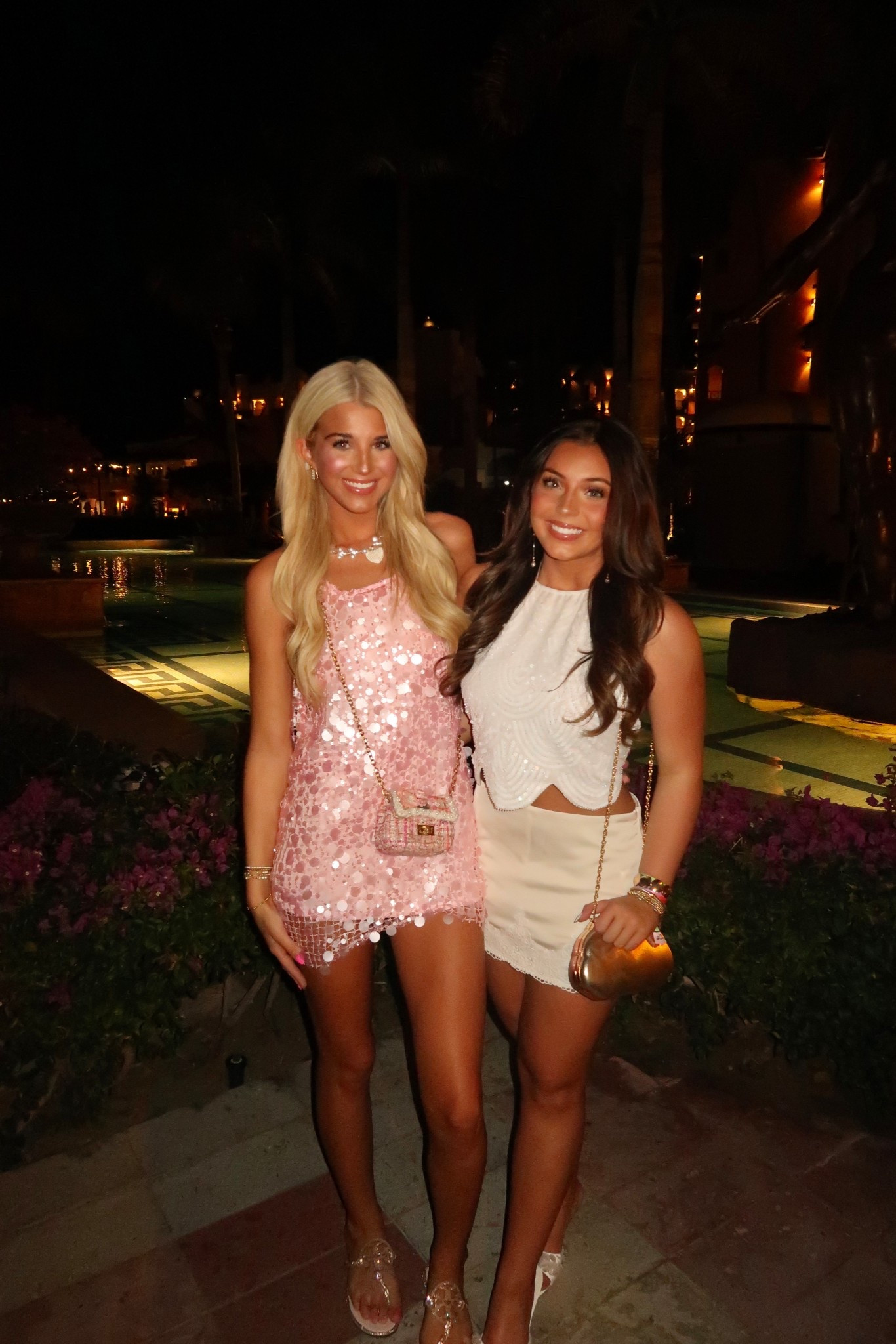 Night out OOTD in Cabo!🤍🍸

#LTKdayinmylife #LTKTravel #LTKootd