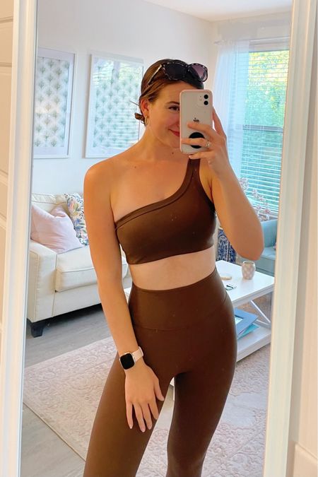 $50 Target brown workout set!! 🤎🍂 Obsessed with this “Espresso” shade and how buttery soft it is!! Wearing a size XS bottoms (run large) and size S top (TTS). Amazing quality and perfect for fall!!!

#LTKSeasonal #LTKU #LTKfitness