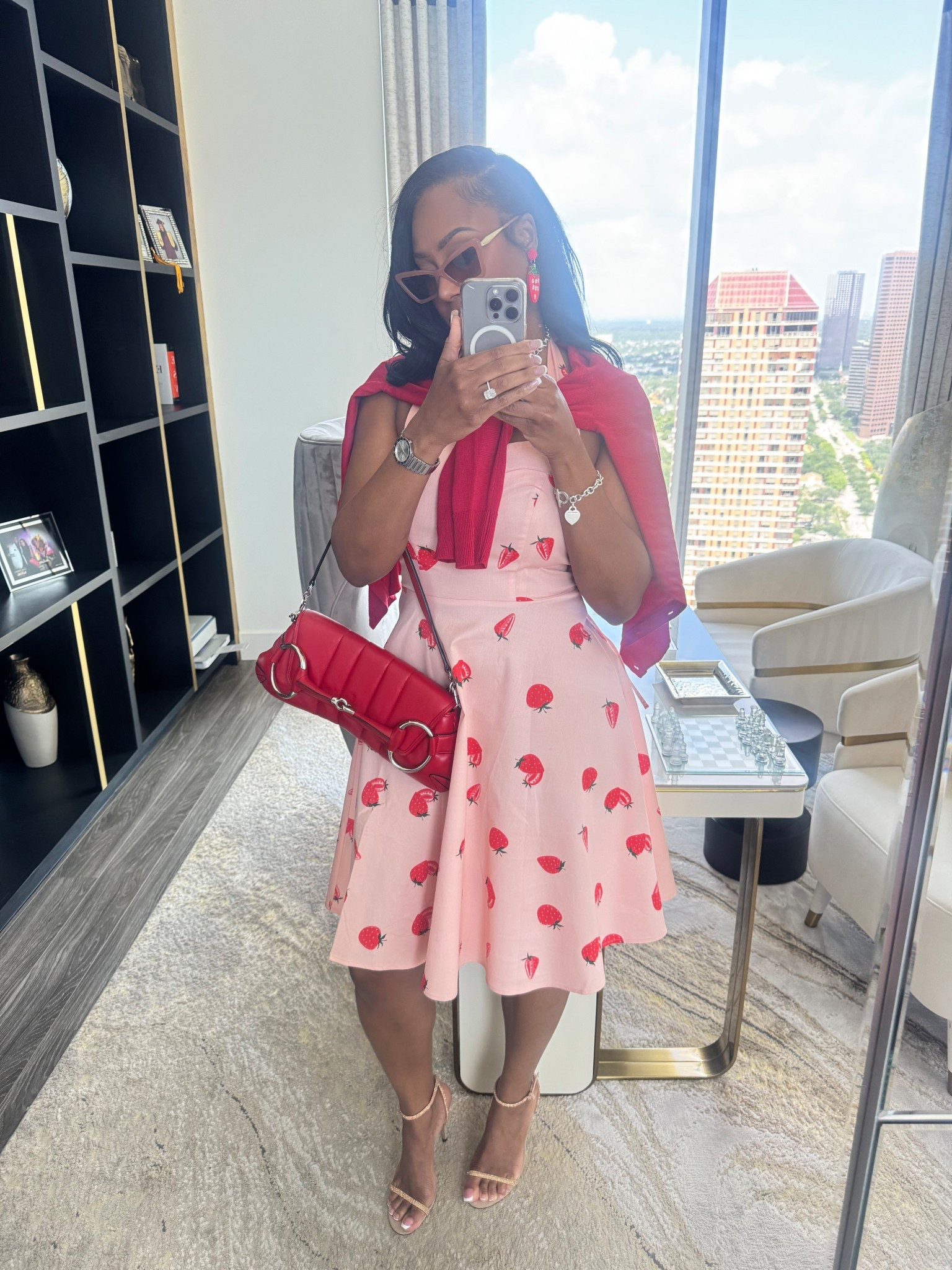 🍓🍰😂🤍

#LTKSeasonal #LTKStyleTip #LTKBeauty