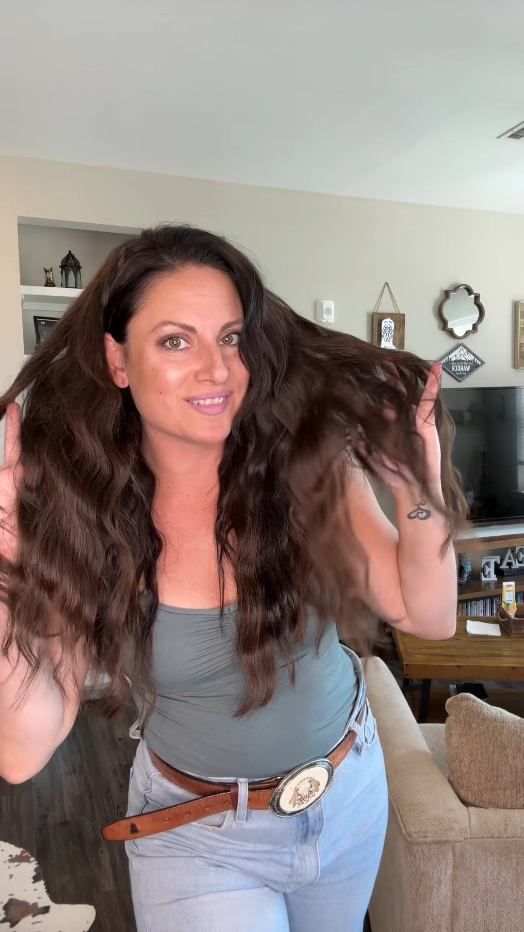 I used the waver artist hair waver on my real hair and these clip in extensions. Such a fun, full volume look.

Hair tips
Hair tutorial 
Extensions 
Hair extensions 
Wavy hair 
Hair tools 

#LTKParties #LTKItBag #LTKBeauty