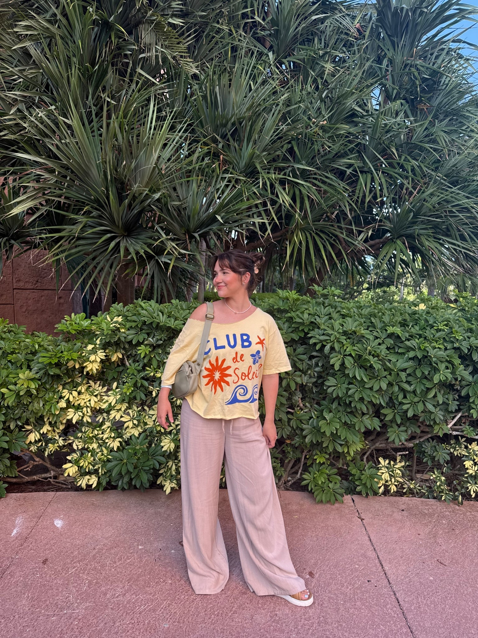 Easy and comfy tropical vacation fit 🌺 bag launches 7/28

#LTKStyleTip #LTKTravel