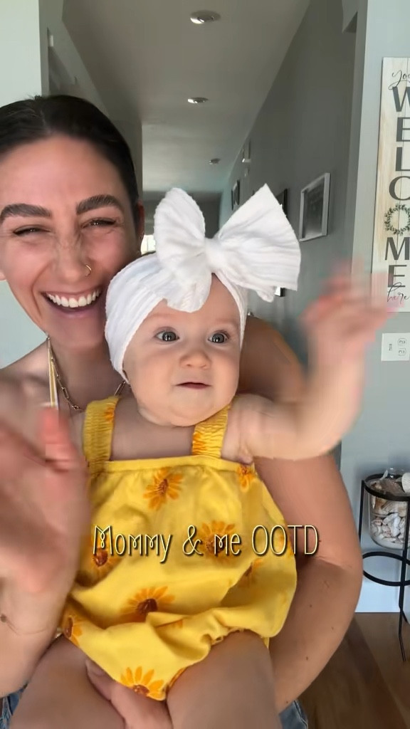 Mommy and me OOTD 💛
.
.
#oldnavybaby #springOOTD #mommyandme #babyOOTD #oldnavyfinds #springfashion

#LTKFamily #LTKBaby #LTKKids