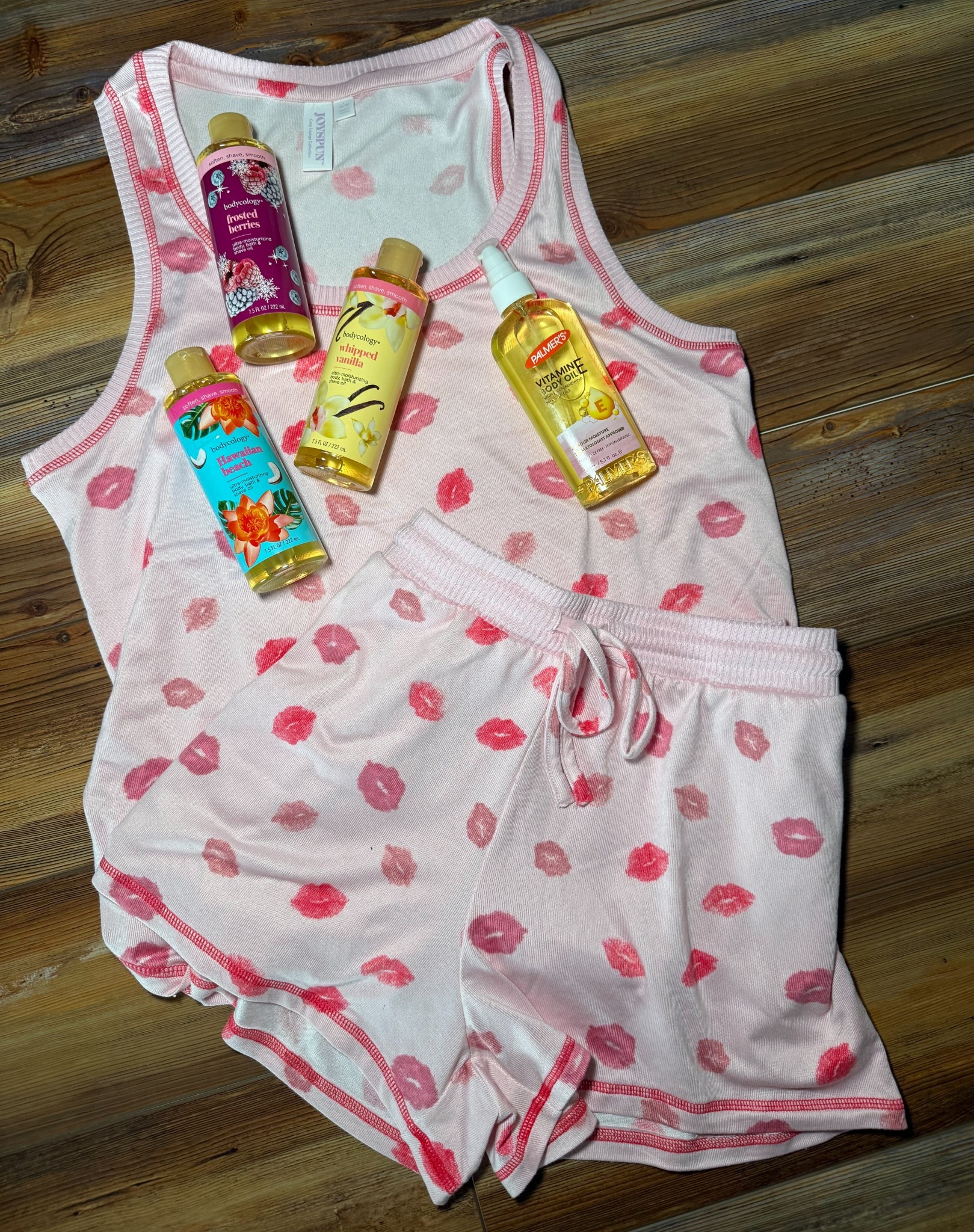 Self care essentials 

#LTKselfcare #LTKdayinmylife #LTKmomlife