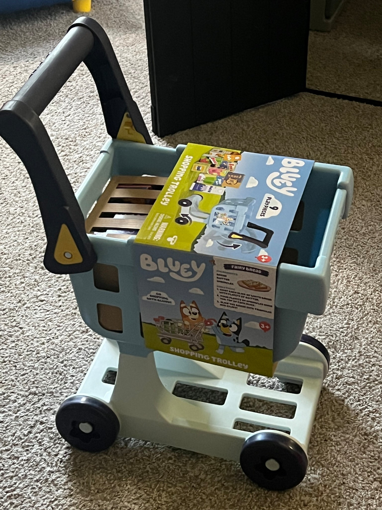 Found my baby the cutest little shopping cart. Parents get this for your kiddo if they love Bluey!! 💙

#kids #bluey #toys #toddler #fun #shoppingcart

#LTKBaby #LTKKids