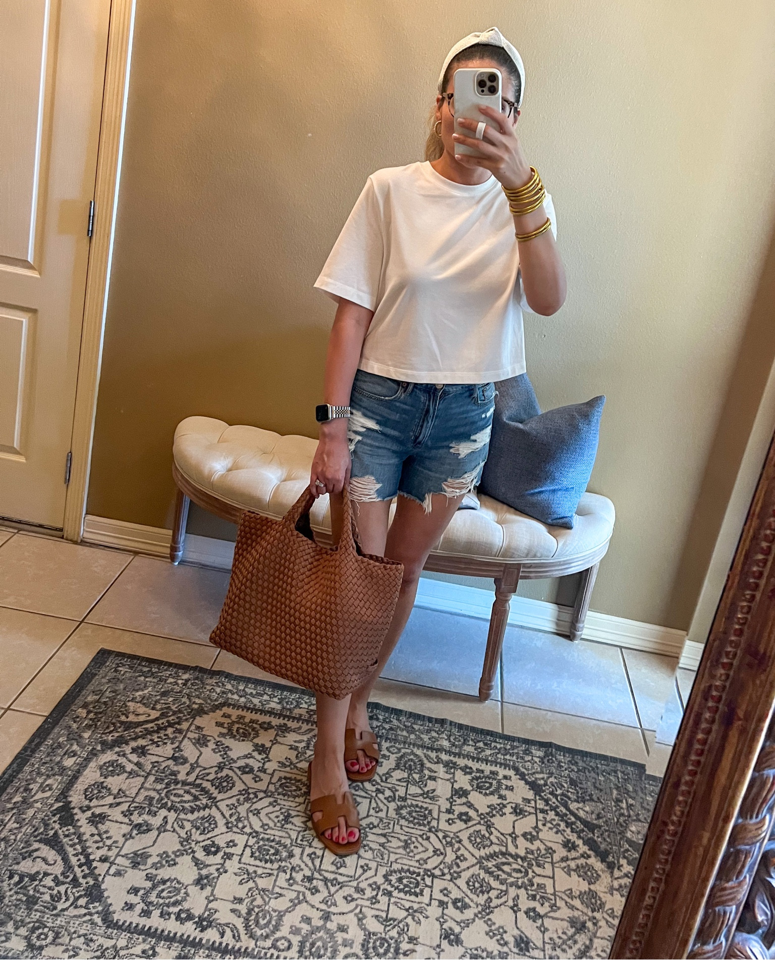Running errands summer outfit
Boxy white tee
Target style 
Target finds
Naghedi tote
St. Barths tote handbag 
Cocoa
Two tone Apple Watch band
Hadyn Steve Madden sandals 
Cognac
SALE 40 % off
Gold
Budhagirl Bangles


#LTKshoecrush #LTKitbag #LTKunder50