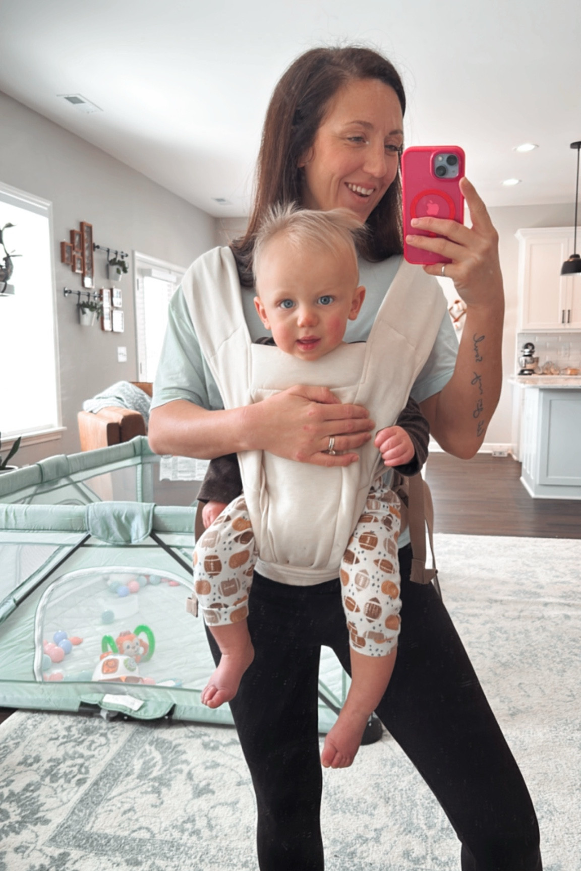 Favorite baby carrier 🍼

Baby Carrier: https://amzn.to/4gQORw0

#LTKBaby #LTKKids #LTKActive