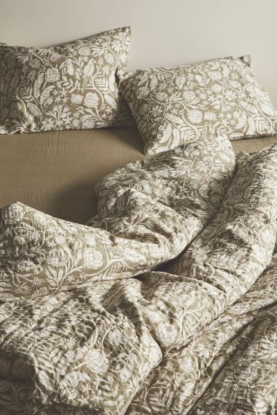 Patterned King/Queen Duvet Cover Set - Khaki green/floral - Home All | H&M US | H&M (US + CA)