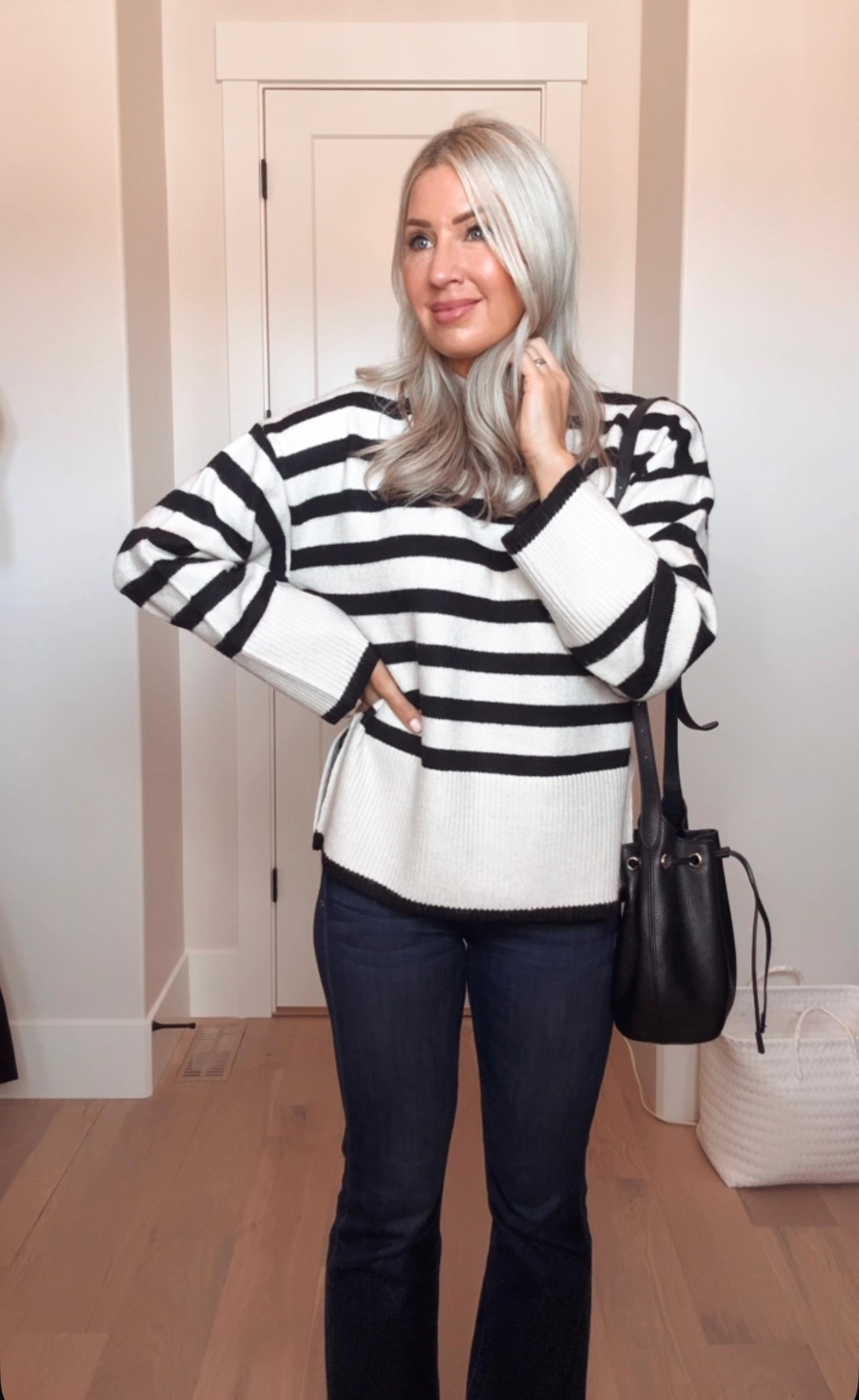 Vici sweater 
Fall outfit idea 
Striped sweater 

#LTKSaleAlert #LTKStyleTip #LTKFindsUnder100