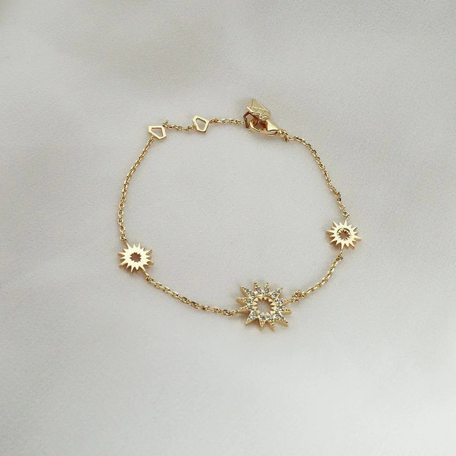 Sunlit Gold Bracelet | Wanderlust + Co