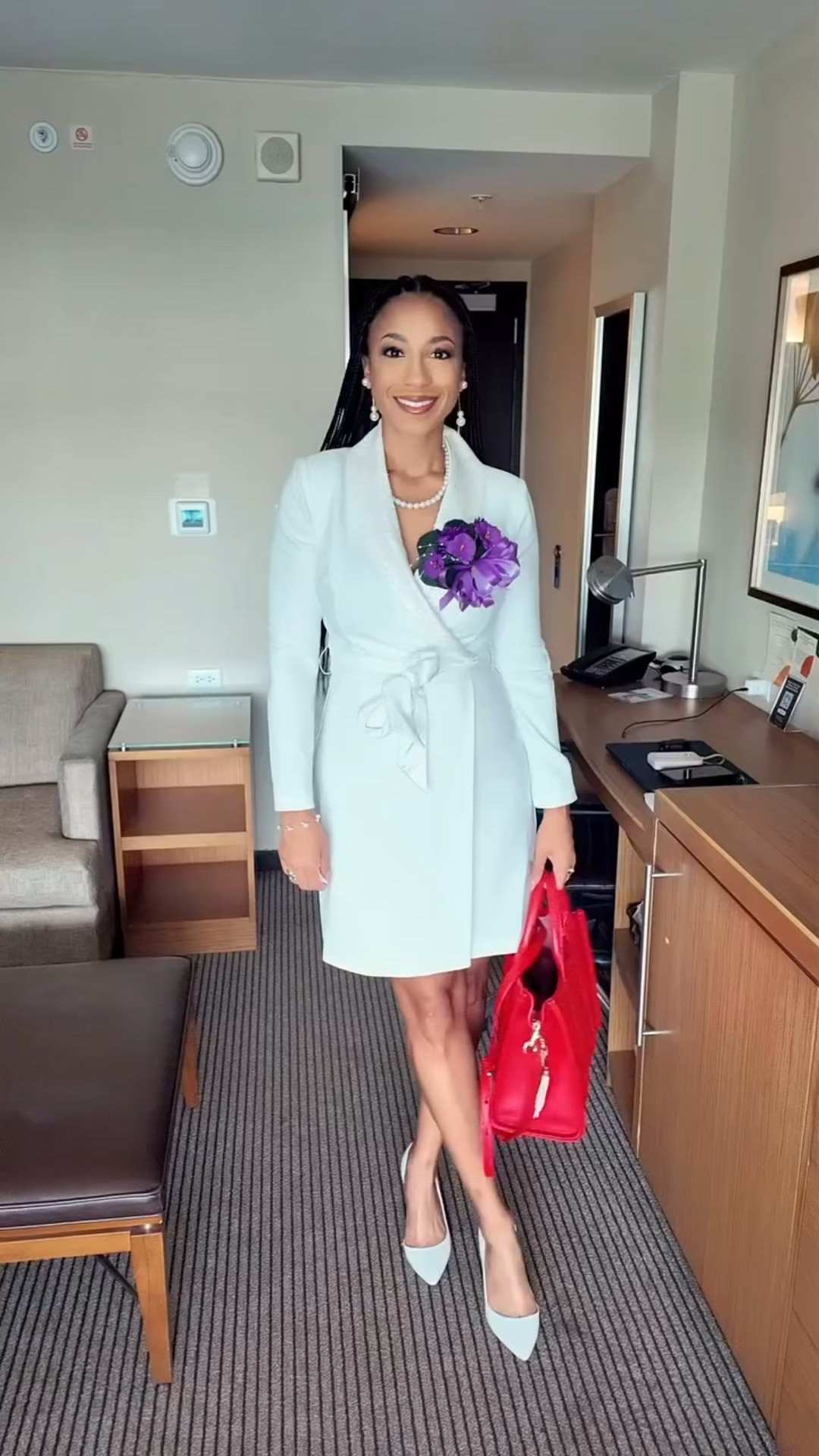 Let’s #GRWM for the opening ceremony of @dstinc1913 National Convention! 🔺

All white is a task for a clumsy person like me but this is the final look 🤍 

Dress: @adriannapapell 
Earrings: @hm 
Necklace: @deardelta1913 
Bracelet: #Hollydays 
Heels: #JessicaSimpsonShoes
Flats: @vincecamuto 
Bag: @marcjacobs 

#beingjustmelody #dst1913 #dst57 #dstconvention2025