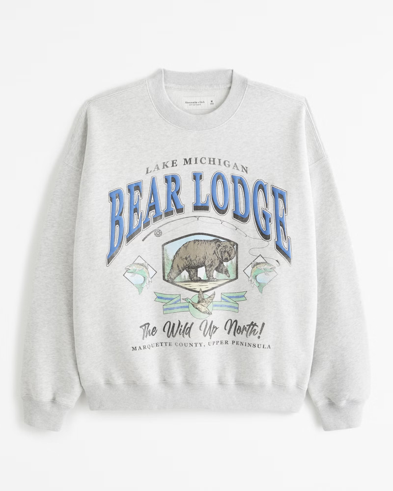 Bear Lodge Graphic Crew Sweatshirt | Abercrombie & Fitch (US)