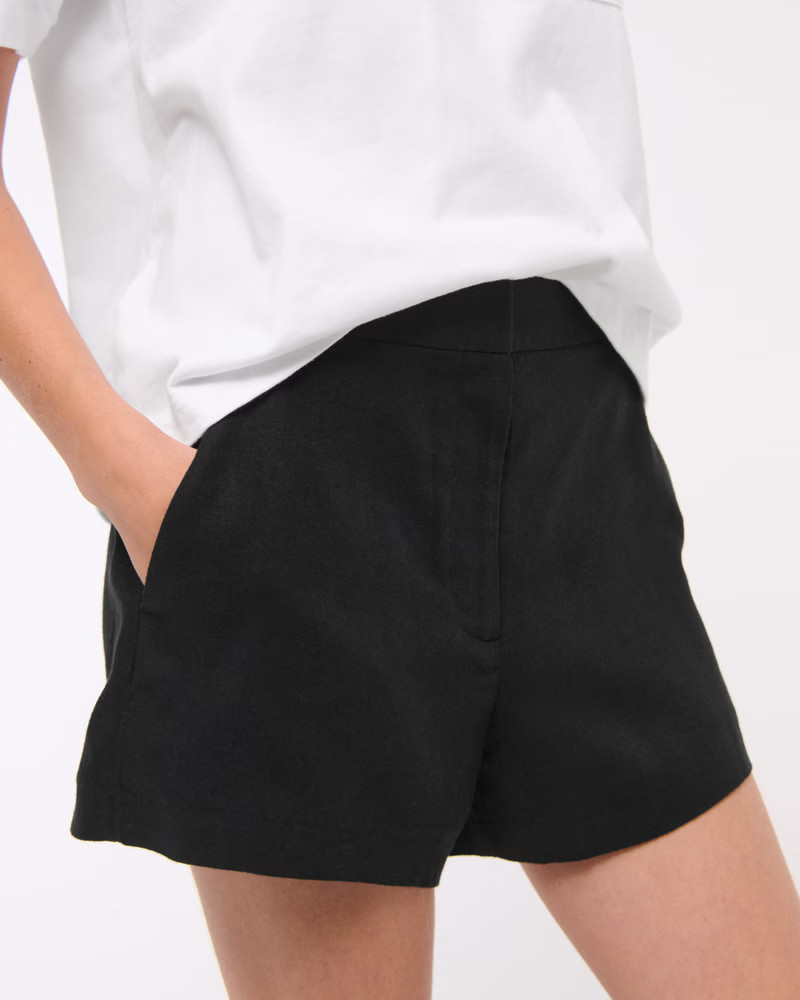 Women's A&F Sloane Tailored Linen-Blend Short | Women's New Arrivals | Abercrombie.com | Abercrombie & Fitch (UK)
