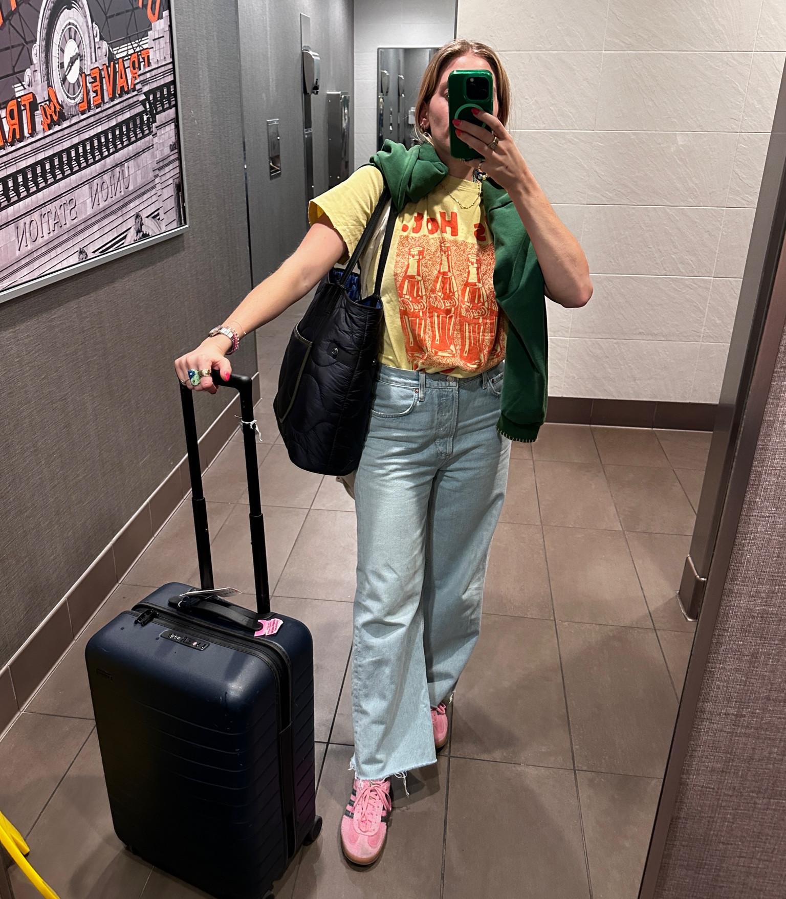 Another day, another travel day fit! 

Sized up in denim and had them altered for baggy fit and raw hem

Bag - Marfa Stance 🔥

#LTKSaleAlert #LTKTravel #LTKStyleTip