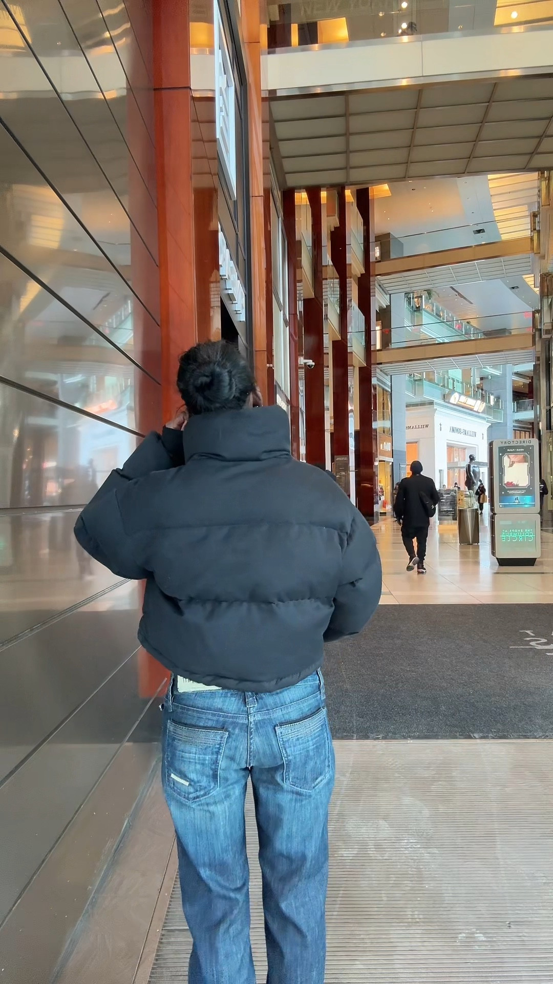 jacket is kith shae puffer + jeans are vtg taverniti 