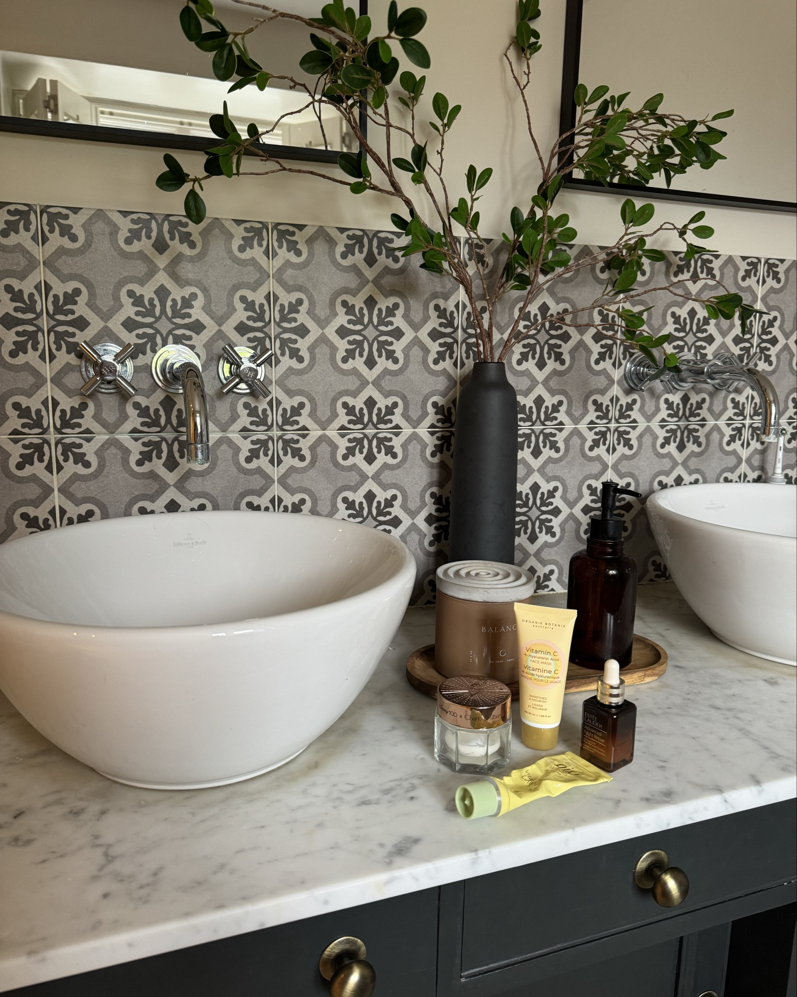 Post Glastonbury skincare! Using some of my fave moisturising and hydrating products that have saved my face today! 

#LTKbeauty #LTKgiftguide #LTKuk