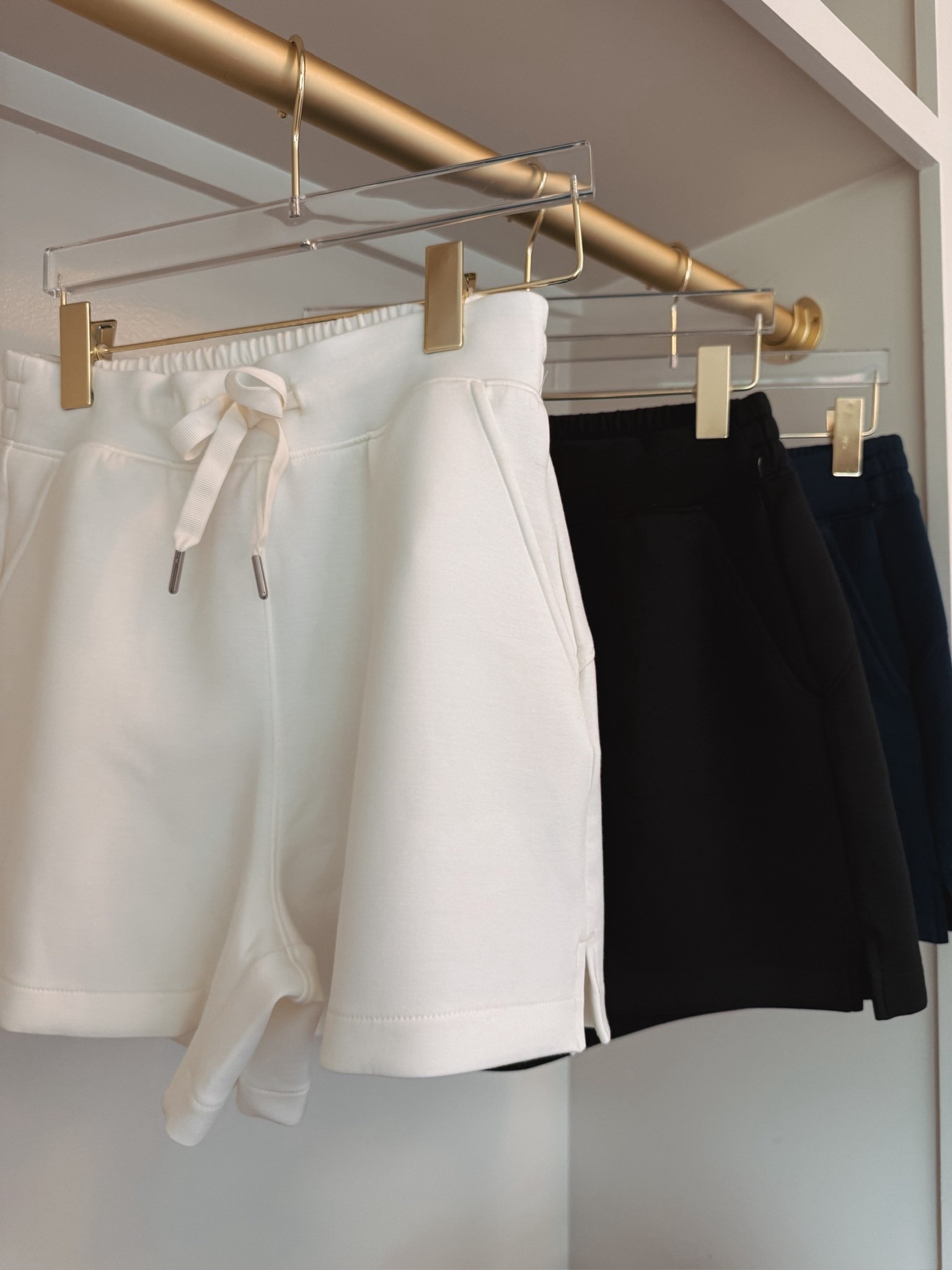 These @Spanx  new arrivals are too good! The perfect loungesets, activewear and just easy everyday outfits that’ll carry you through spring & summer! #SpanxPartner

Use my code LIVINSTYLEXSPANX for 15% off + free shipping for first time customers.

I am wearing my true to size small in all! 


#LTKgrwm #LTKTall #LTKootd