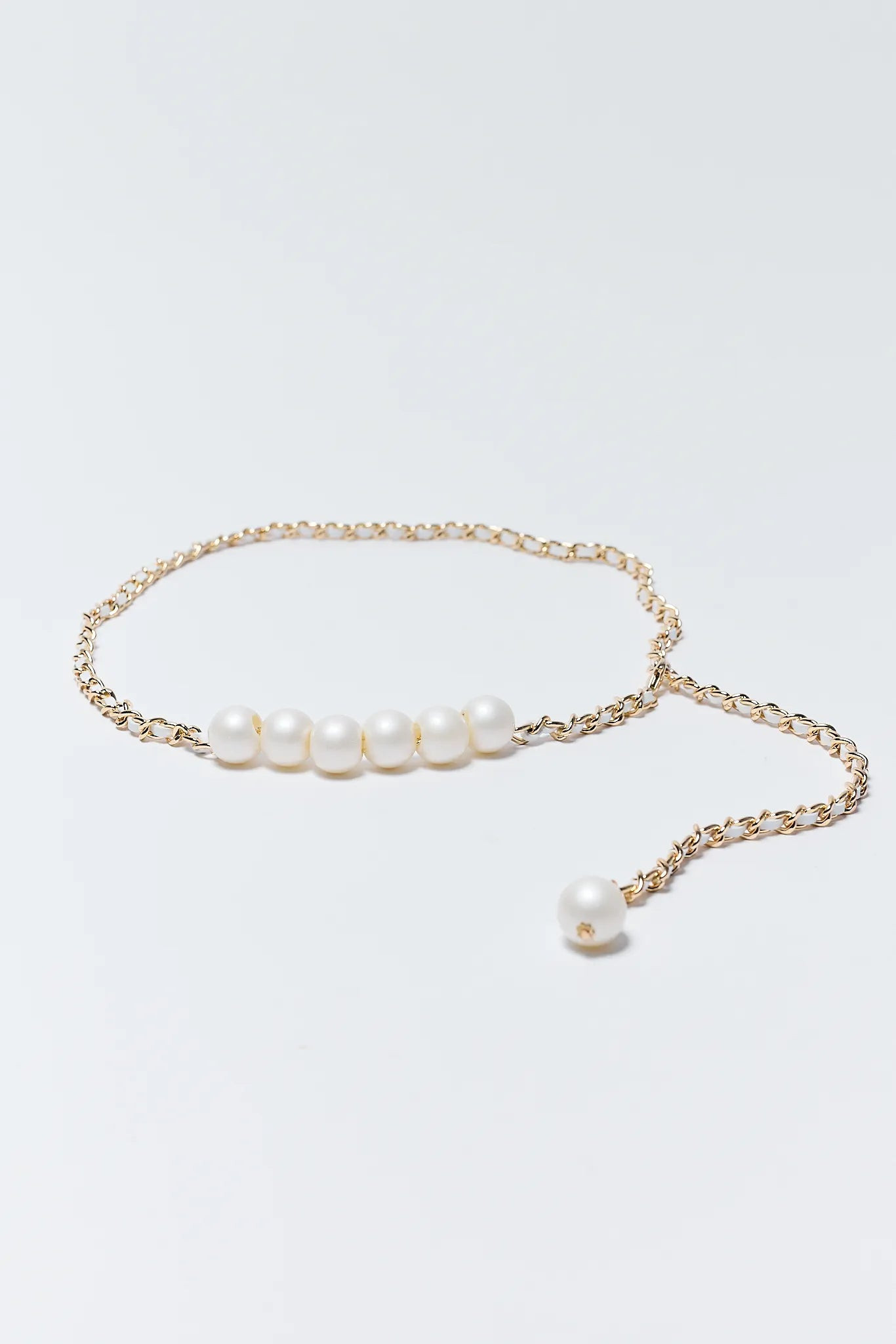 Kinley White Pearl Chain Belt | Avara