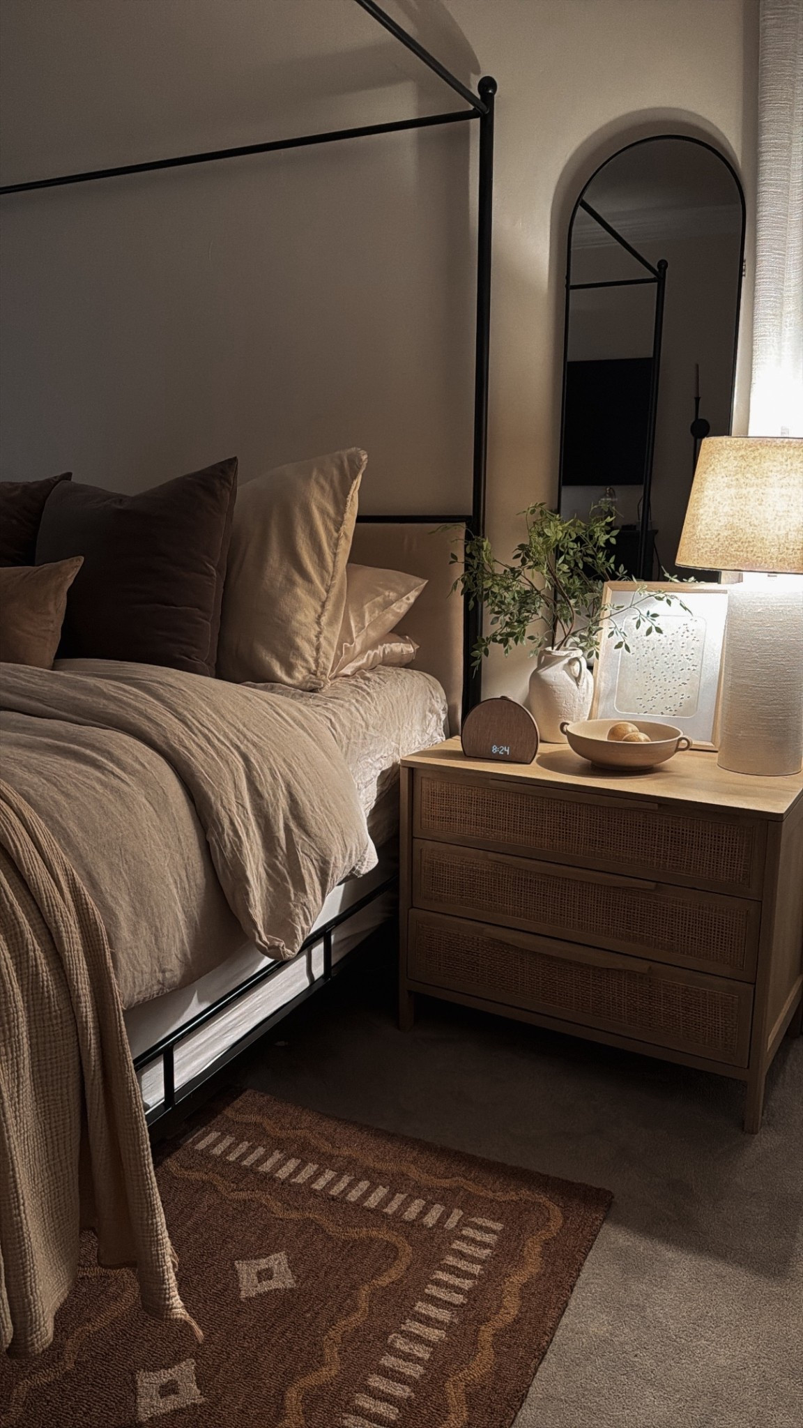 Bedroom and nightstand details 🤎 linked some alternate canopy bed options too!

#LTKHome #LTKdayinmylife