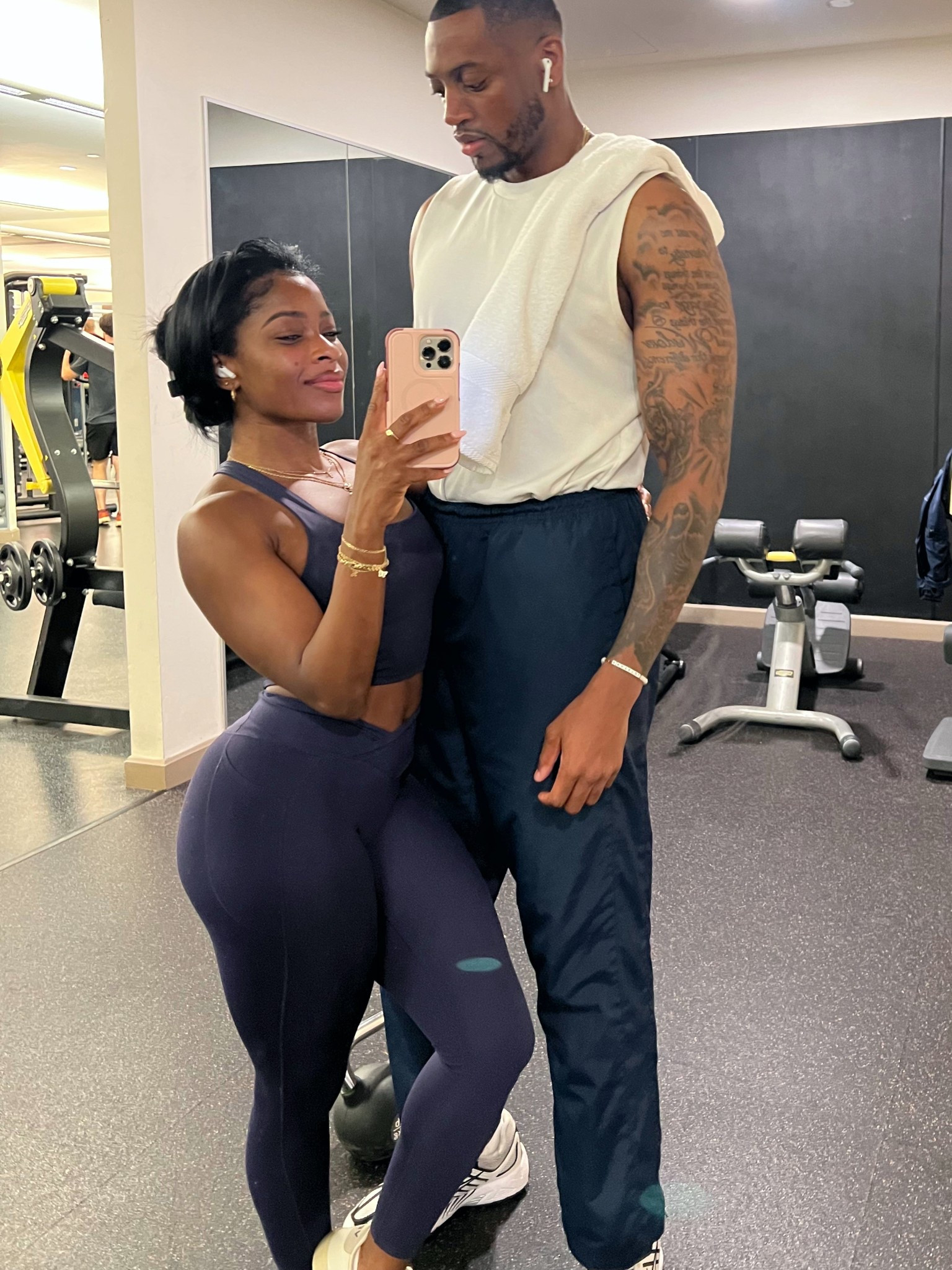 my go-to workout set holding me down as alwaysssss 