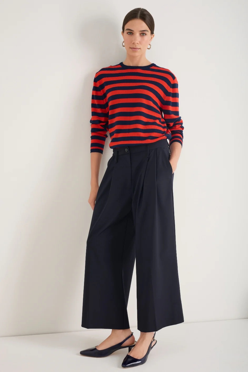 Cath x WYSE Audrey Crop Pleat Trouser - Midnight | WYSE London