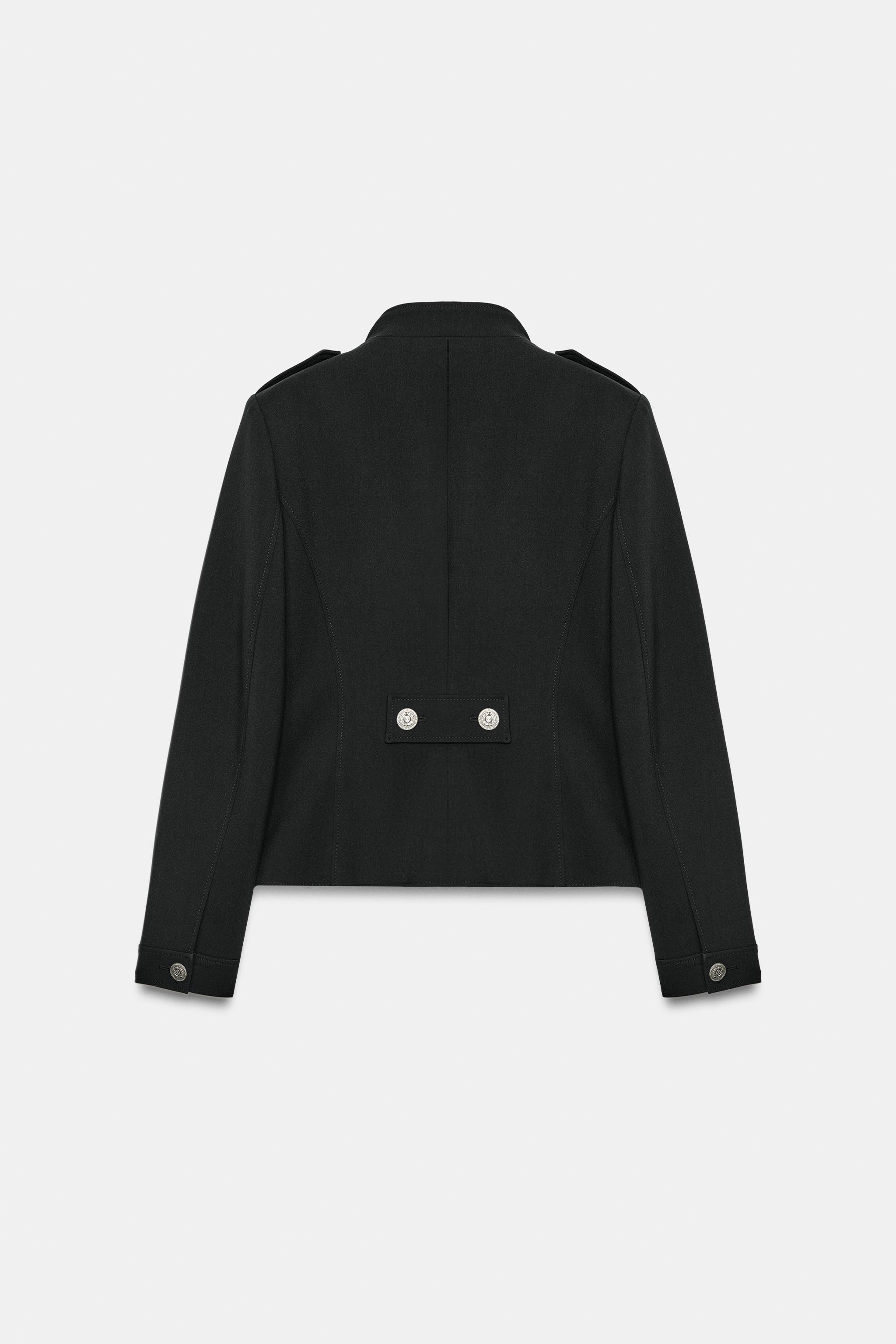 FITTED JACKET WITH BUTTONS AND SHOULDER PADS | Zara DE