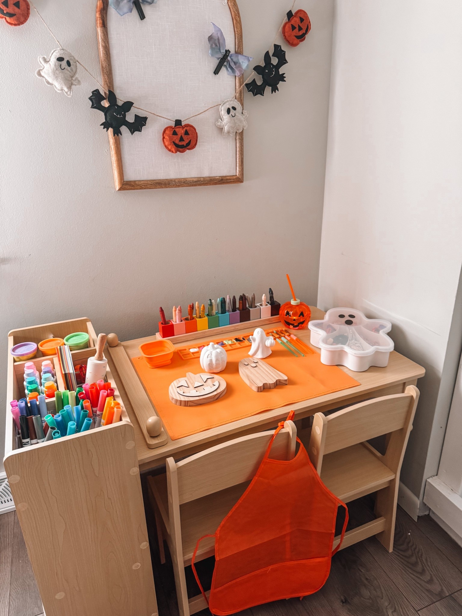 Halloween painting station for my toddler 🎃🎨

#LTKHome #LTKSeasonal #LTKKids