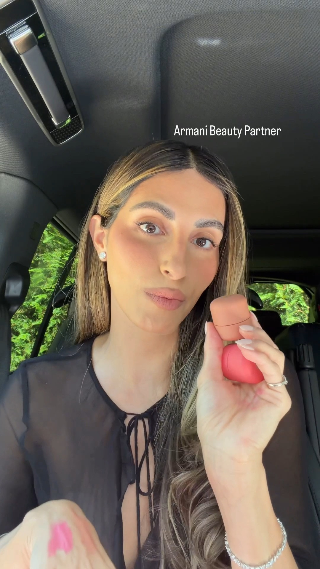 The new @ArmaniBeauty Dolci Blushes are taking over the internet and with good reason! I love shades “Rose” and “Caramel” @Sephora #armanibeautypartner #armanimakeup