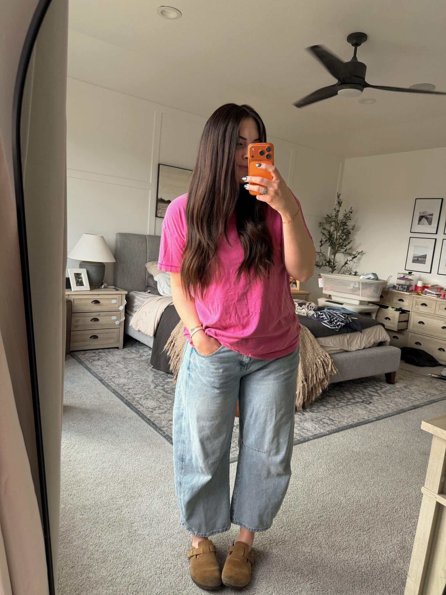 The perfect T at old navy 

#LTKgrwm #LTKmomlife #LTKootd