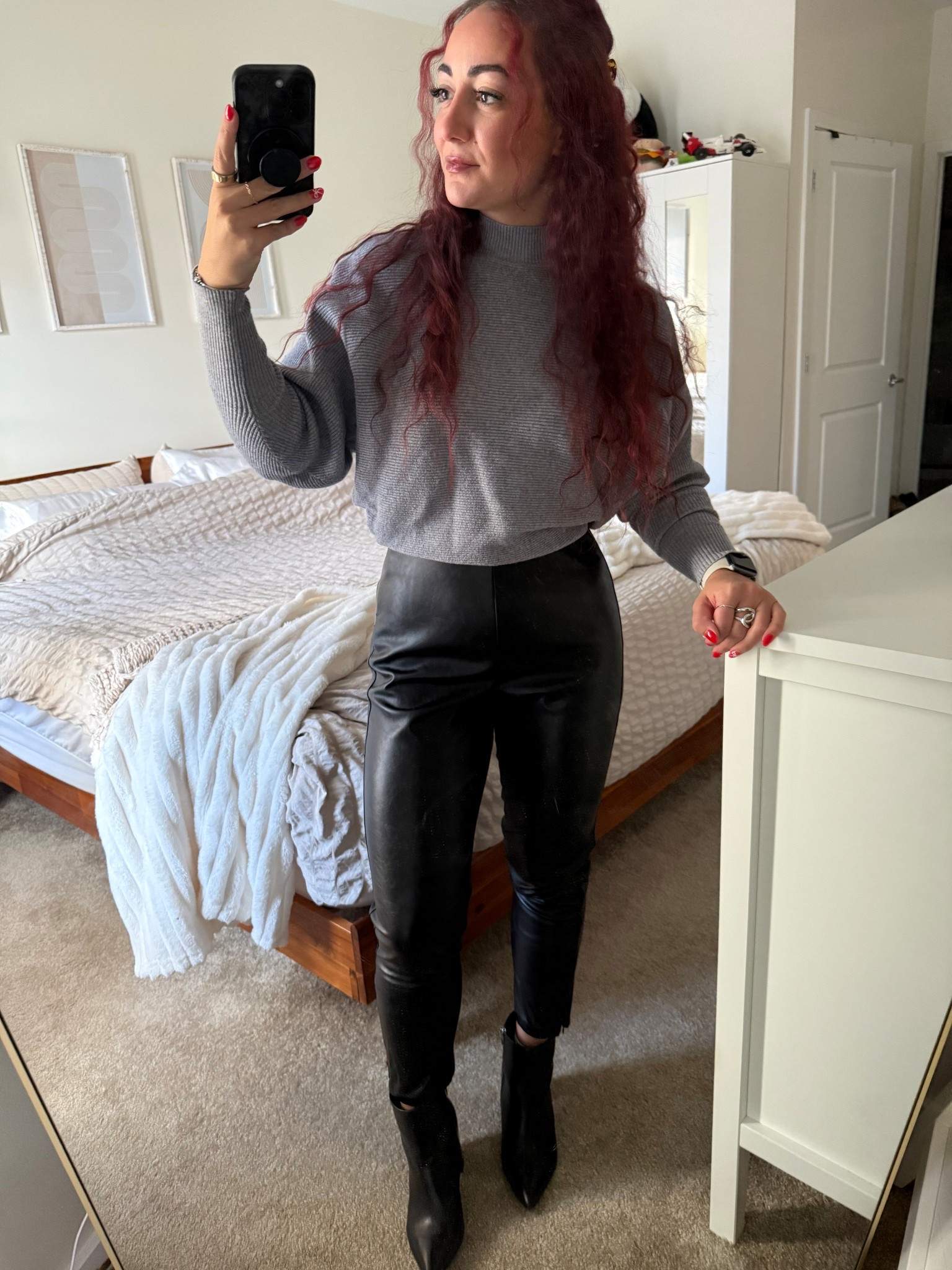 Dinner outfit 🖤

#LTKootd #LTKHoliday #LTKBeauty