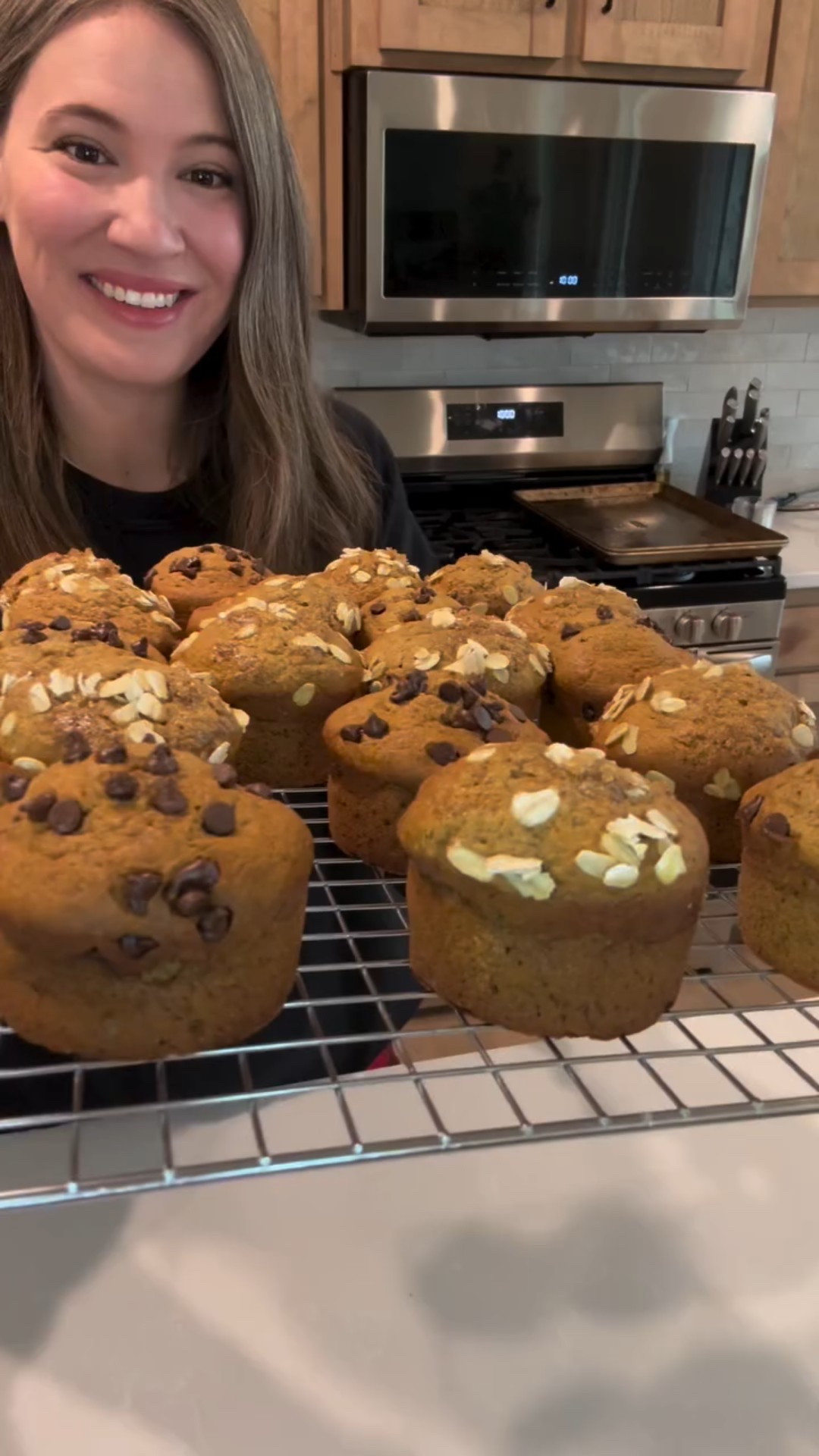Comment “FLUFFY” for this Banana Pumpkin Muffin recipe! 

For someone with a cooking instagram, I don’t enjoy cooking very much 🤣 I’d much rather spend my time & money doing literally anything else more fun haha! 

Which is why I started these budget food systems to begin with- it saves me time & money. Around $100 every week to exact and last year I saved over $5,000 using guides like 👇🏼

My Breakfast Freezer Stock Guide:
*30+ breakfast money saving recipes
*Batch prepping system to optimize your time
*storage, reheating instructions, and meal pairings
*Food Allergy Subs 

#itswhatsforbreakfast #muffinrecipe #breakfastrecipes