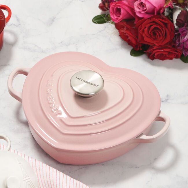 Traditional Shallow Heart Cocotte | Le Creuset