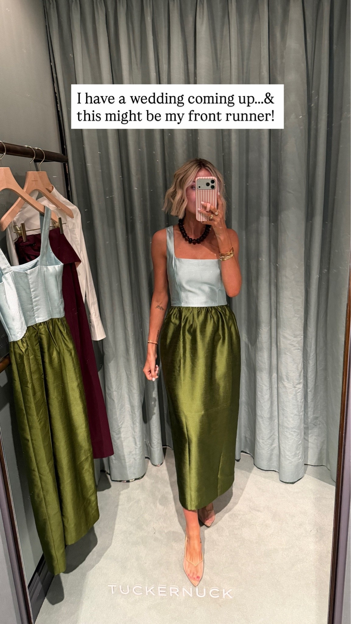 This dress from @Tuckernuck is the perfect wedding guest dress! I love the color block!

Loverly Grey, Tuckernuck, wedding guest dress, cocktail dress, fall event dress 

#LTKSeasonal #LTKWedding