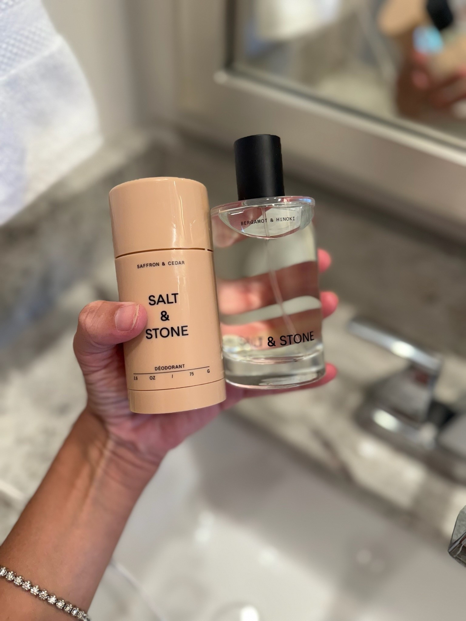 Actually smells Amazon natural deodorant 🫶🏻

#LTKActive #LTKFindsUnder100 #LTKBeauty