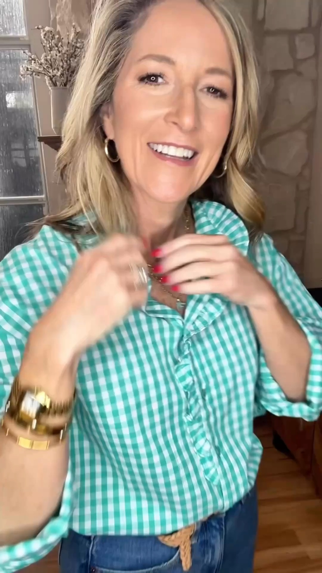 Another day, another spring outfit 💐
Give me all the ruffles + all the pretty spring colors ✨

These Old Navy jeans are on repeat lately (so good 👏) and this Amazon belt is giving 90s vibes… and I’m not mad about it 💁‍♀️

Effortless, feminine, and a little throwback 💕


#LTKootd #LTKOver40