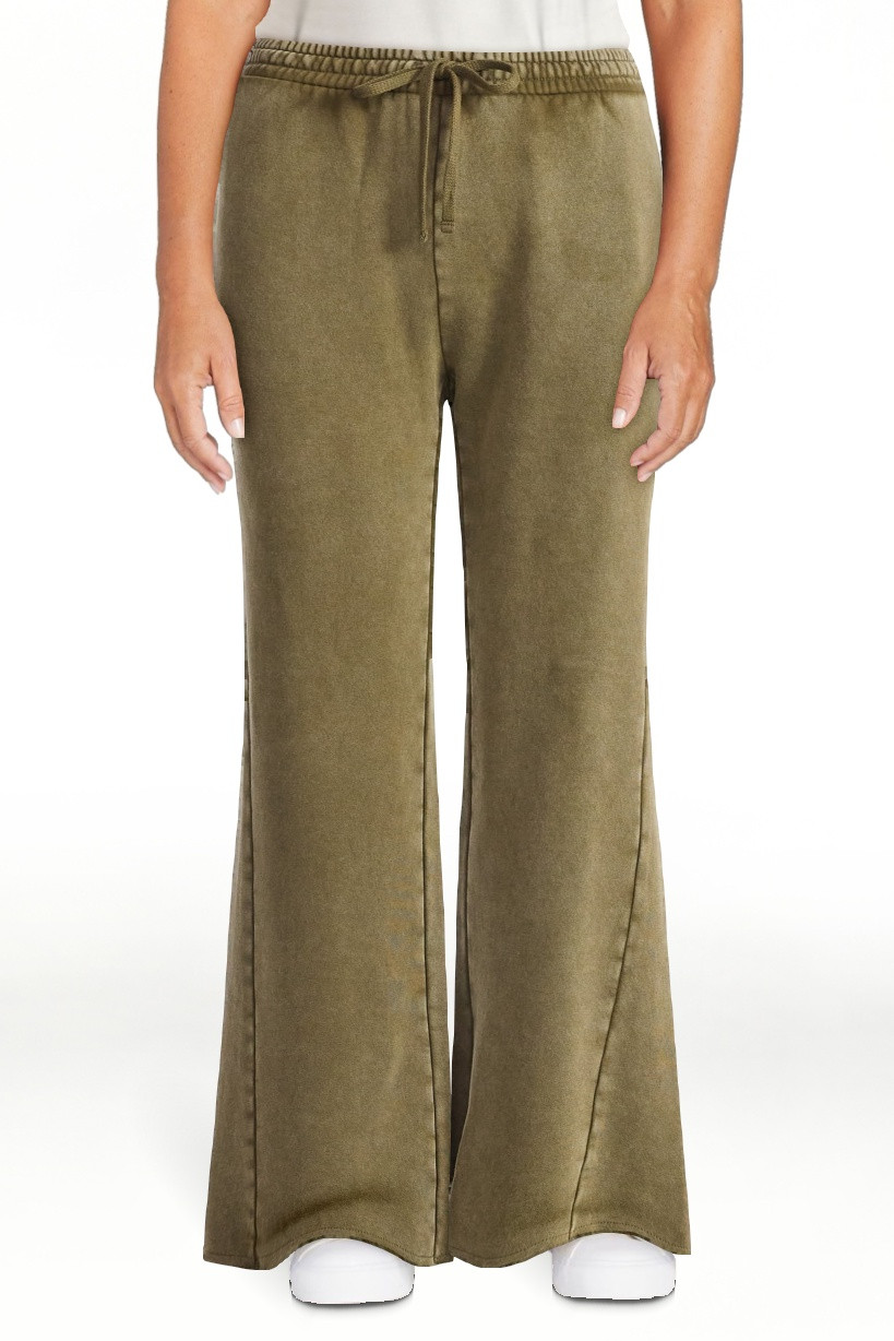 Scoop Women\u2019s and Women's Plus Mineral Washed Fleece Flare Leg Sweatpants, Sizes XS-4X | Walmart (US)
