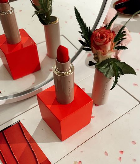 Westman Atelier’s new collection of gorgeous lipsticks. Highly pigmented with a suede, matte finish. My favourite shades are Piqué, Rue, Le Rouge and Ma Biche!

#LTKSeasonal #LTKbeauty #LTKeurope