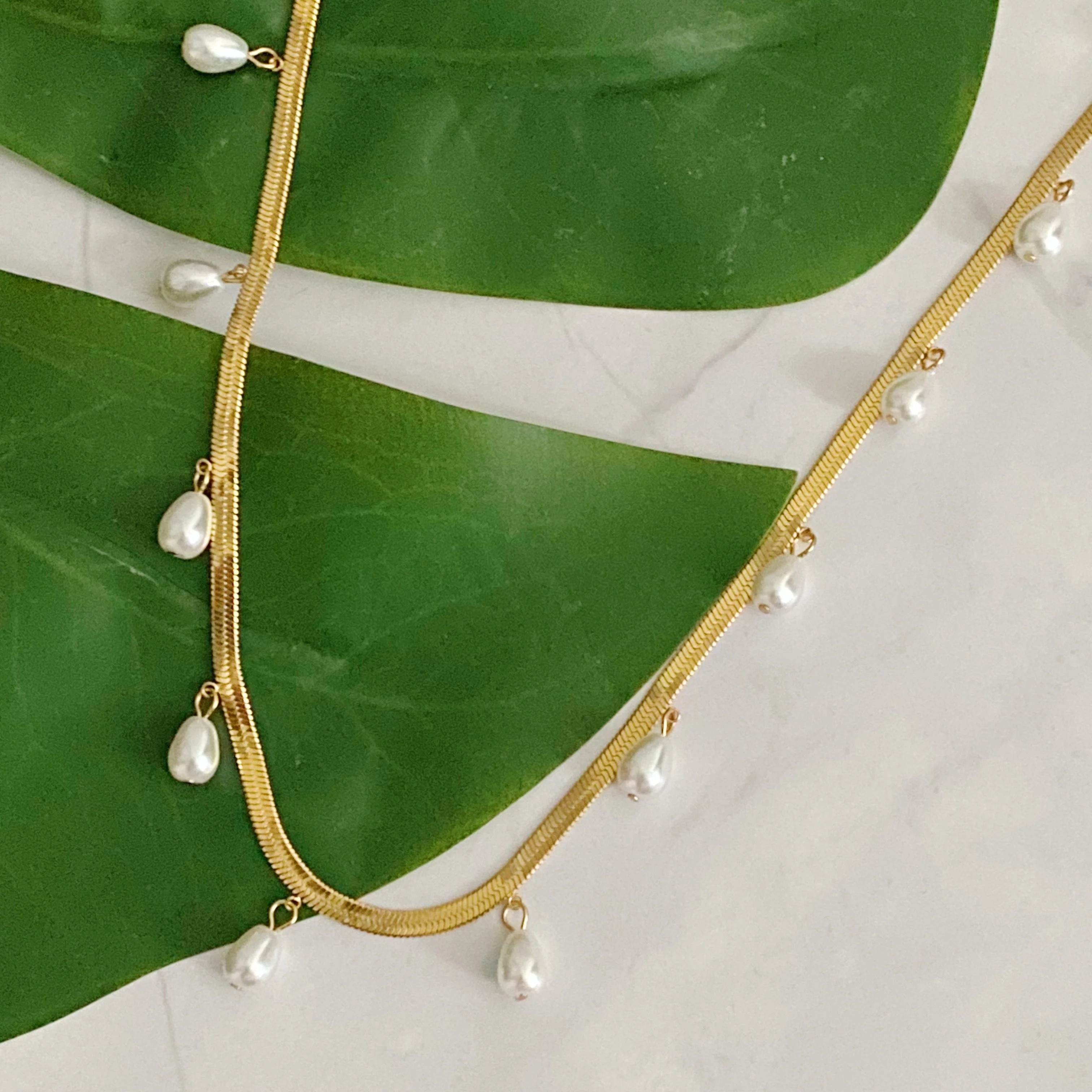Pearl Drop Herringbone Chain Necklace | Casual Chic Boutique