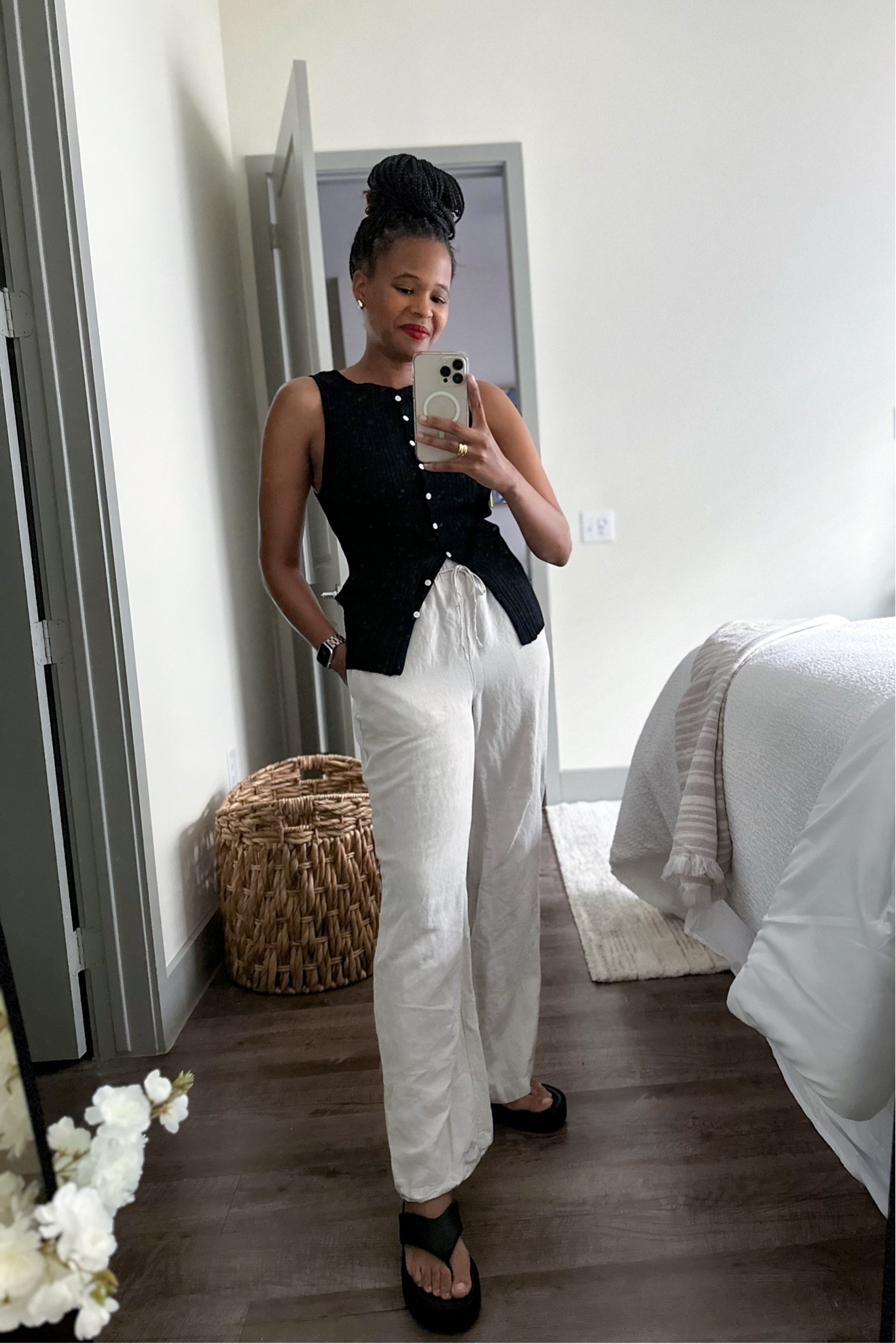 4.30 Style File (Bookclub fit)

Button down, knit vest (newly added)

Tan drawstring pants (newly added)

Black platform flip-flops (newly added) 

#LTKstyletip #LTKSeasonal #LTKshoecrush